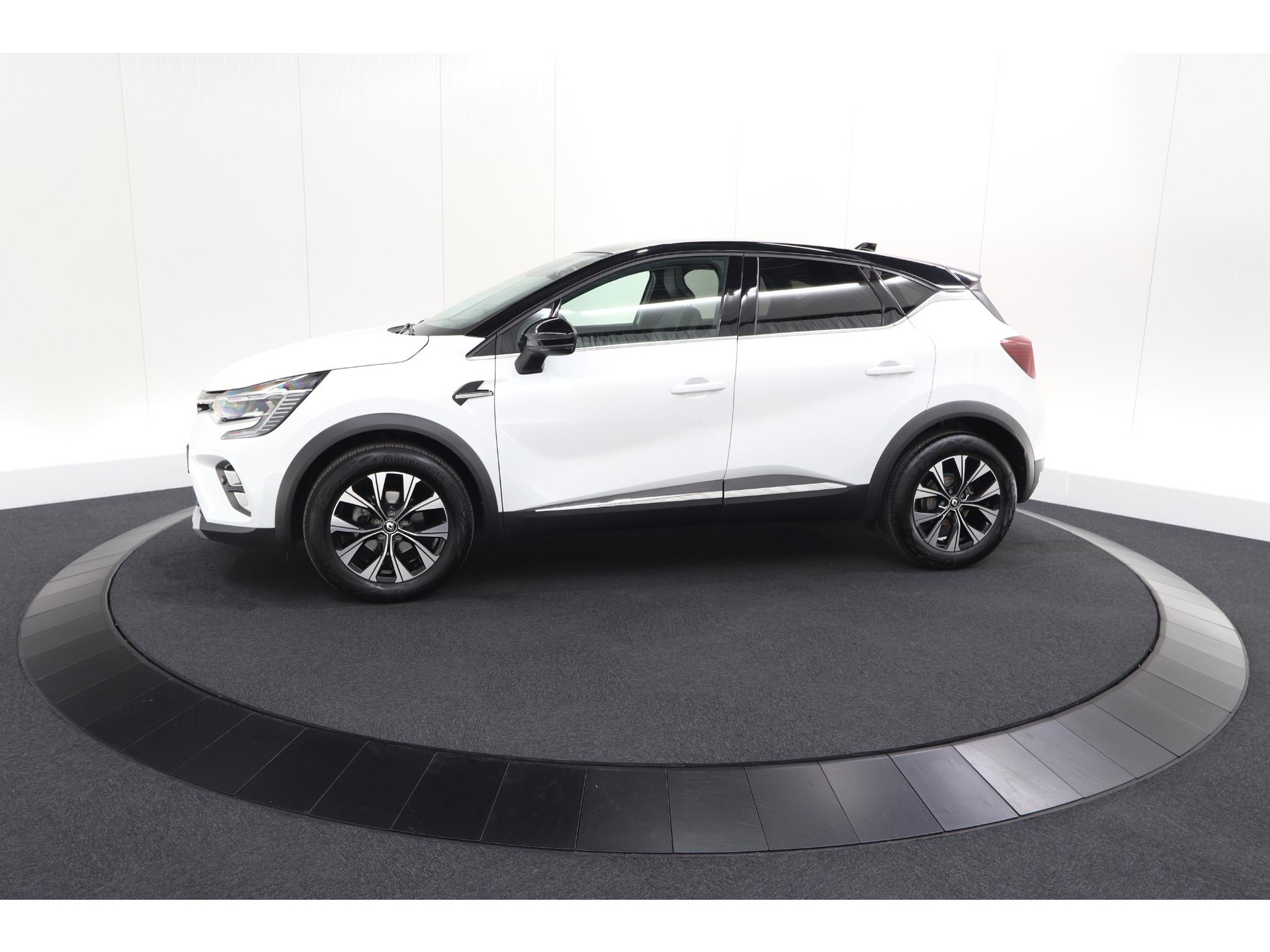 Renault Captur Mild Hybrid 160 techno | Trekhaak | Dodehoekdetectie | Camera | Navigatie