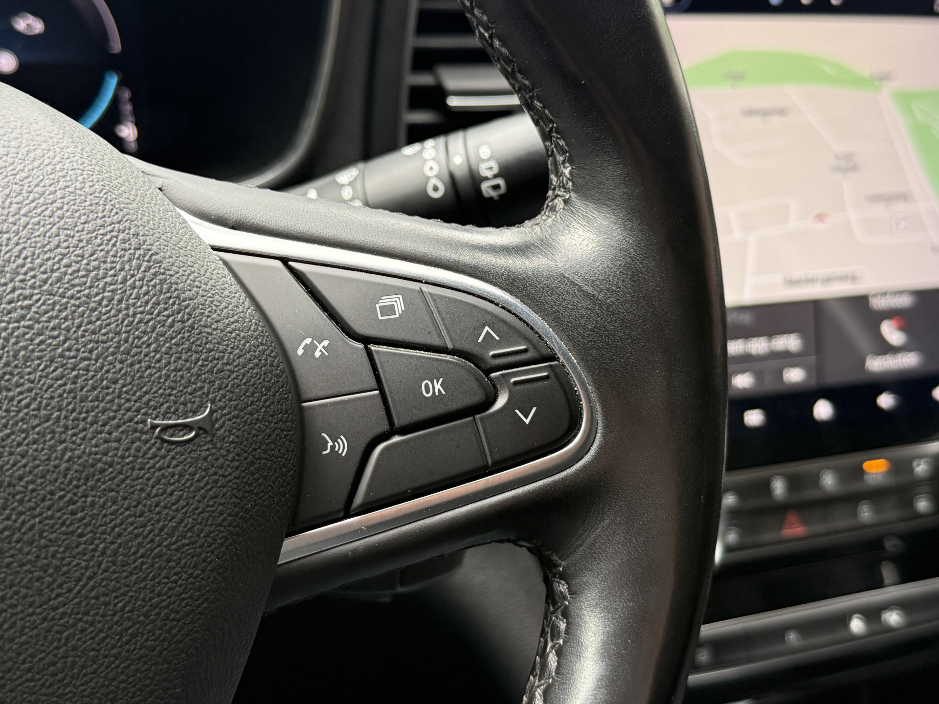 Renault Mégane Estate 1.6 E-Tech Plug-In Hybrid 160 Business Edition One | Apple Carplay | Stoel/stuurverwarming | Full LED | Keyless