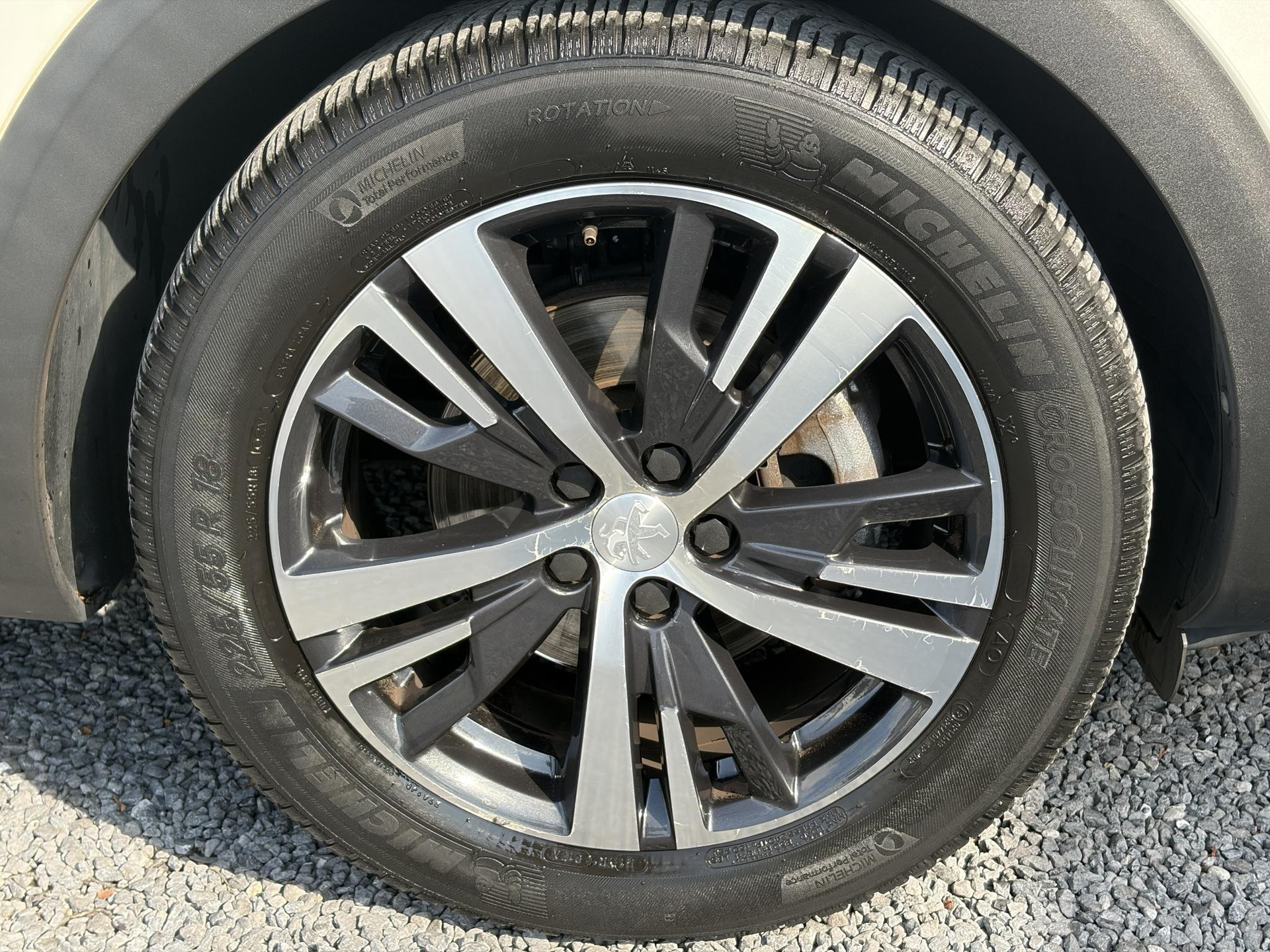 Peugeot 3008 1.2 PureTech Allure ✓1e Eigenaar✓D-riem vv 2024✓360° Camera✓Navi✓Trekhaak✓Carplay✓131pk✓Dealer Onderhouden✓Keyless✓Memory stoelen✓Halfleder✓Pdc V+A✓Stoelverw✓Dodehoeksensor✓17''Lm velgen✓N.A.P✓Apk tot 03-2027