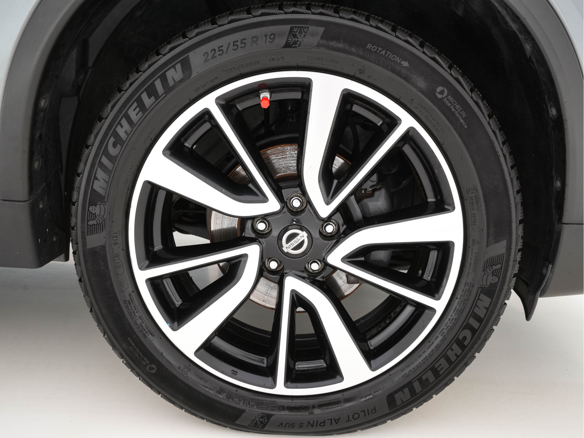 Nissan X-Trail 1.6 dCi Tekna (INCL-BTW) Aut. *PANO | LEATHER | FULL-LED | TOP-VIEW | JBL-AUDIO | BLINDSPOT | KEYLESS | HEATED-COMFORTSEATS | NAVI-FULLMAP | CARPLAY | PRIVACY-GLASS | 19''ALU*