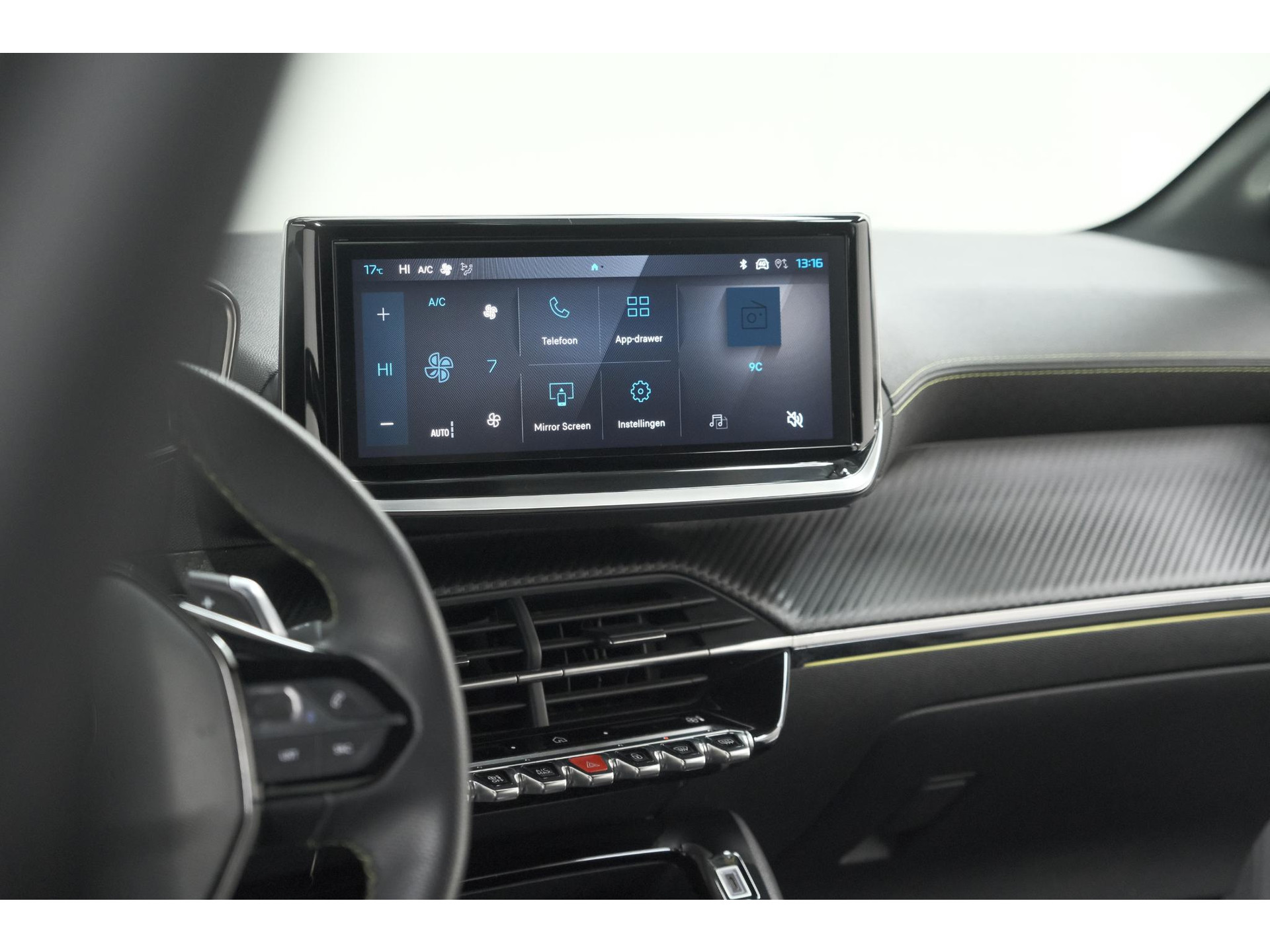 Peugeot 208 Hybrid 136 e-DCS6 GT | Camera | Apple Carplay & Android Auto | Parkeersensoren