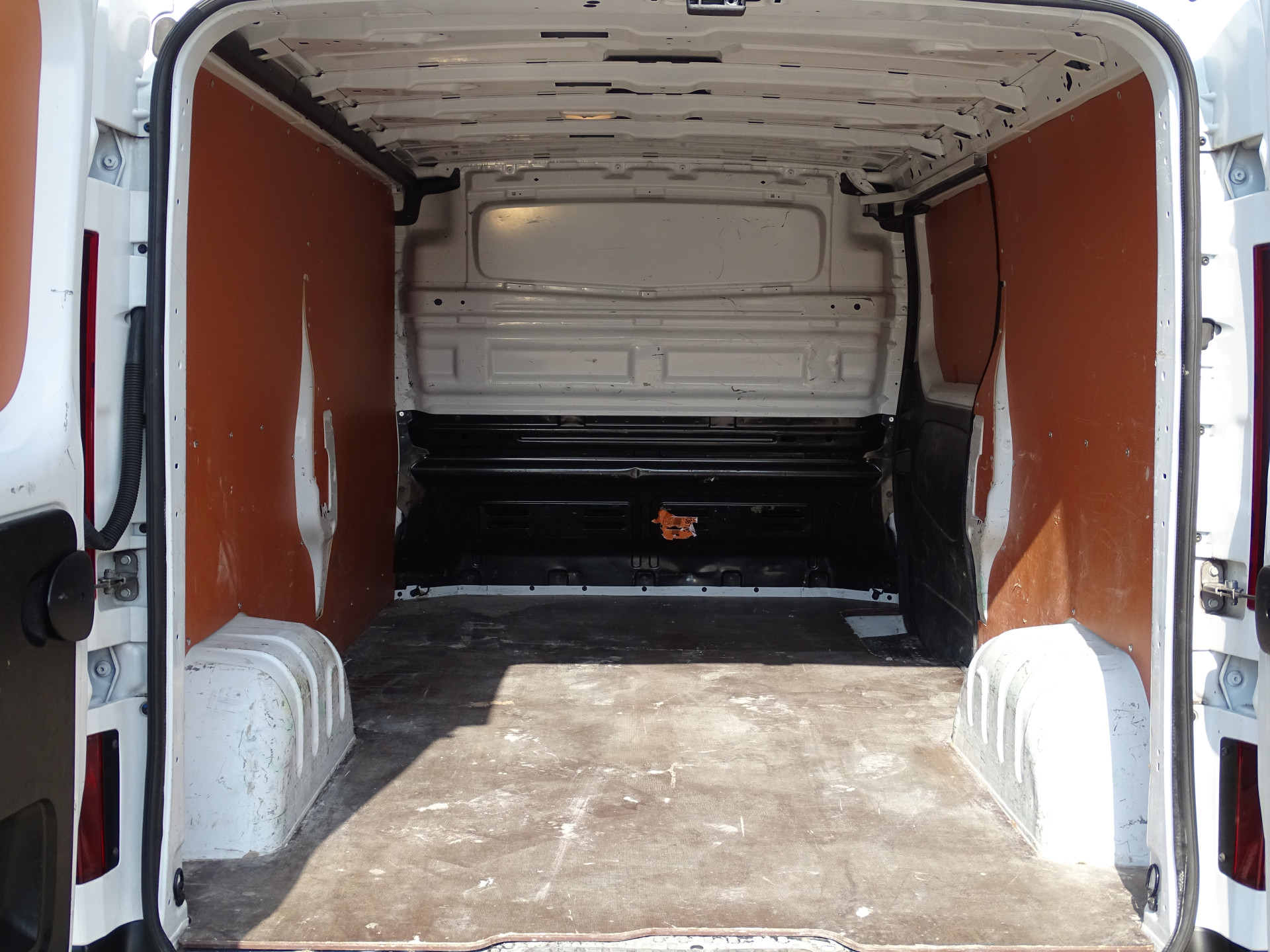 Renault Trafic 2.0 dCi L2H1