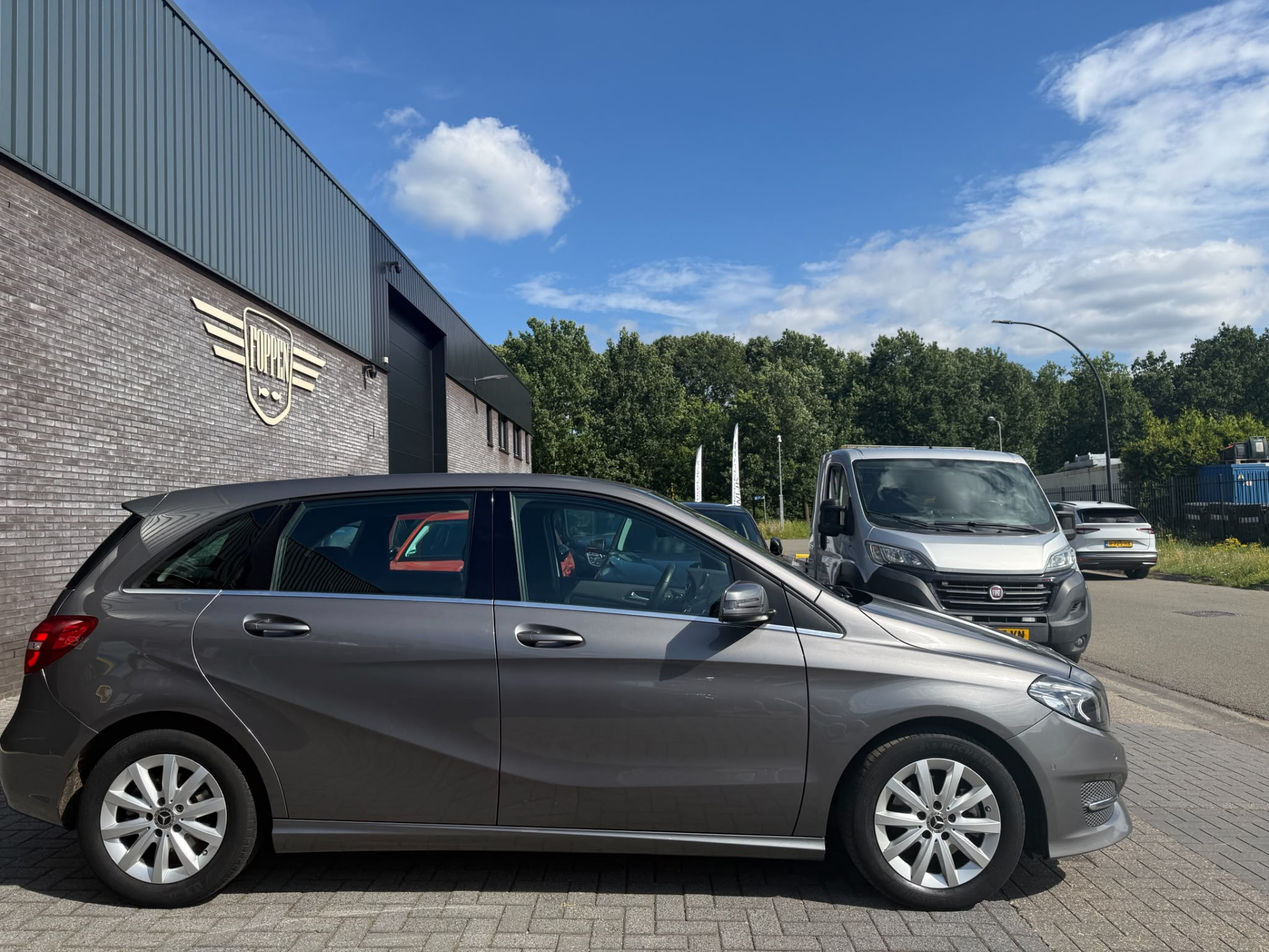 Mercedes-Benz B-klasse 180 Ambition | 1E EIGENAAR | 3/6/12MND GARANTIE | NAVI | LED | AICRO | CRUISE | TREKHAAK |