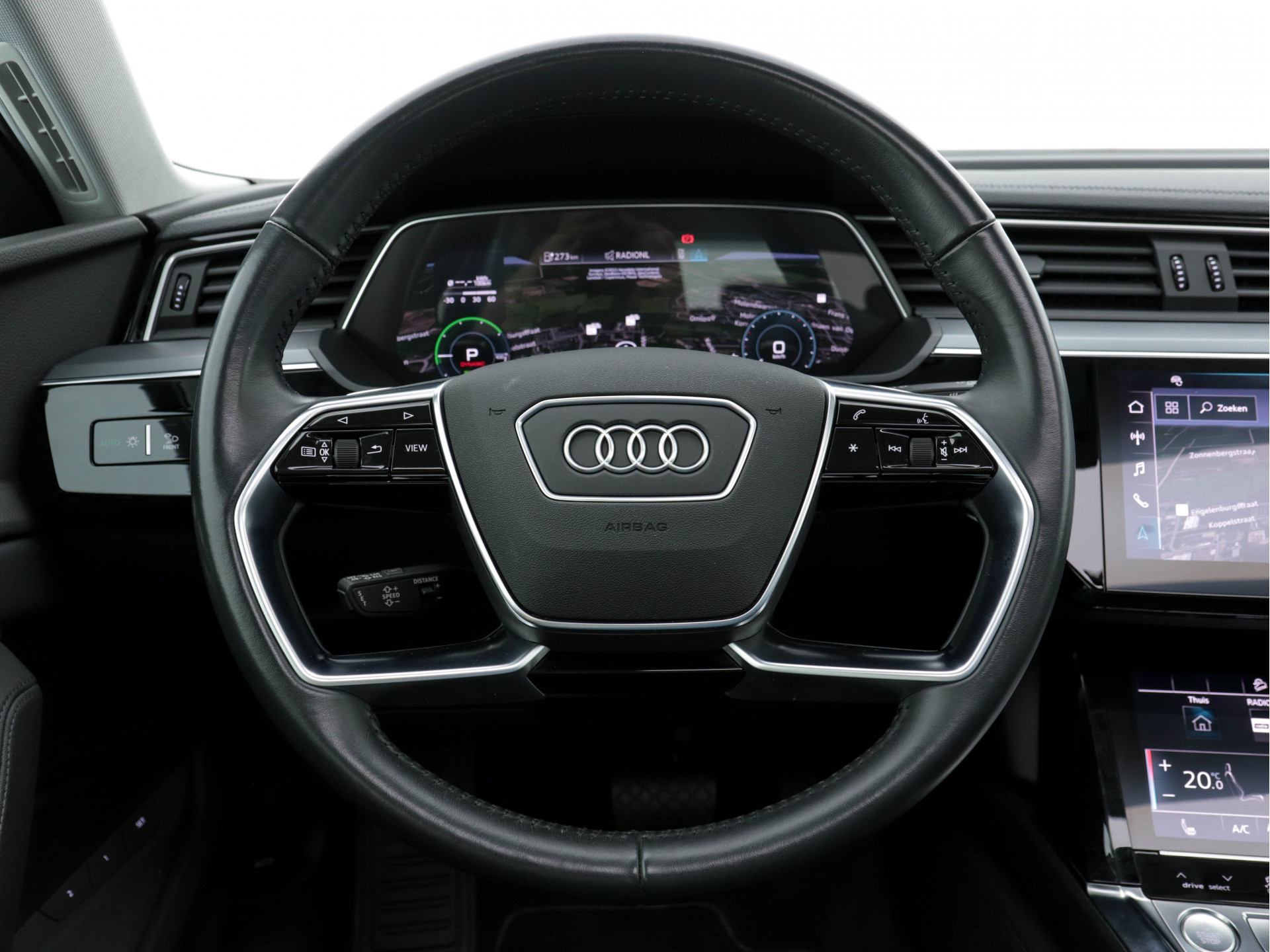 Audi e-tron E-tron 50 Quattro Launch Edition-Plus [ 3-Fase ] ( SOH-100%) (INCL-BTW)  Aut. *PANO | LUXURY-LEATHER | FULL-LED | DIGI-COCKPIT | NAVI-FULLMAP | KEYLESS | BLINDSPOT | MEMORY-PACK | ADAPTIVE-CRUISE | SHIFT-PADDLES | TOWBAR | HEATED-COMFORT-SEATS