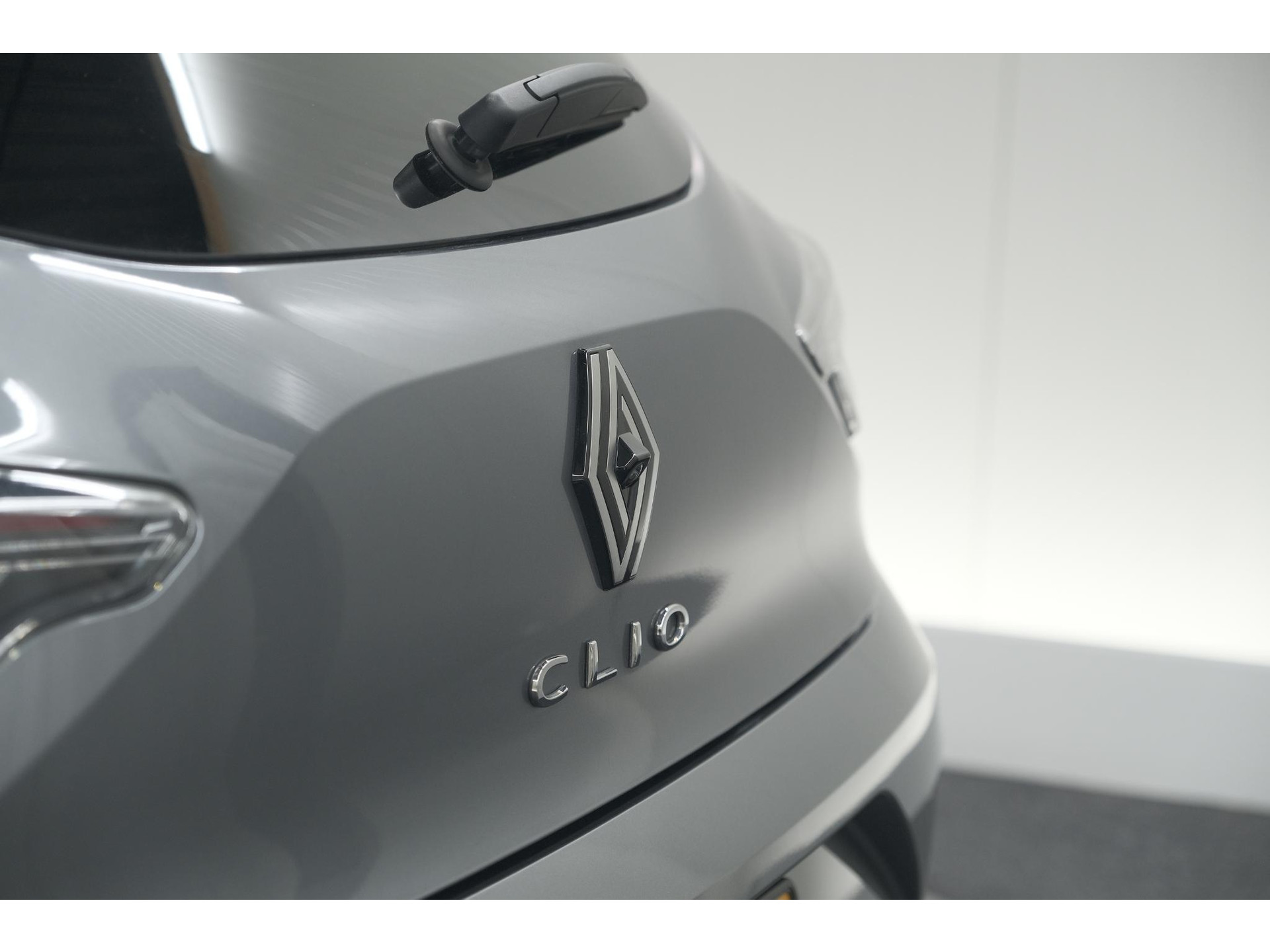 Renault Clio TCe 90 GPF techno | 360 Camera | Dodehoekdetectie | Adaptieve Cruise Control