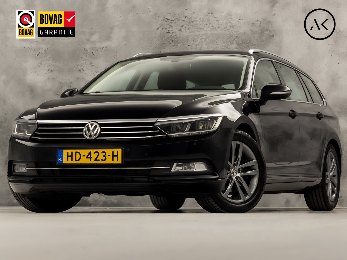 Volkswagen Passat Variant 1.4 TSI Sport (NAVIGATIE, CLIMATE, BRUIN LEDER, KEYLESS, PARKEERSENSOREN, SPORTSTOELEN, CRUISE, NIEUWE APK, NIEUWSTAAT)