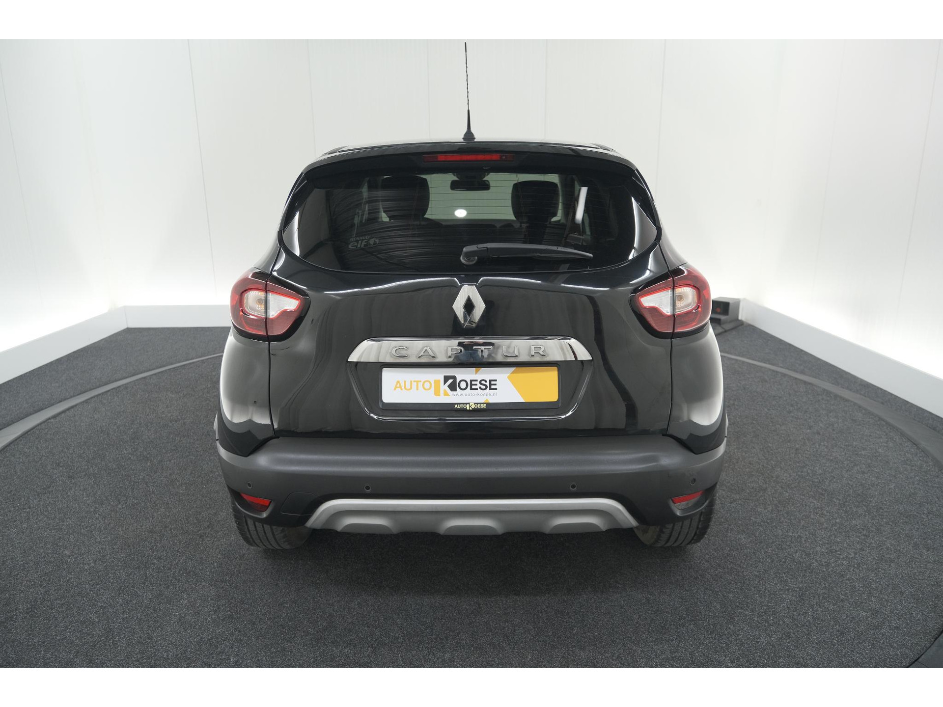 Renault Captur TCe 130 Intens | Camera | Navigatie | Parkeersensoren | Climate Control