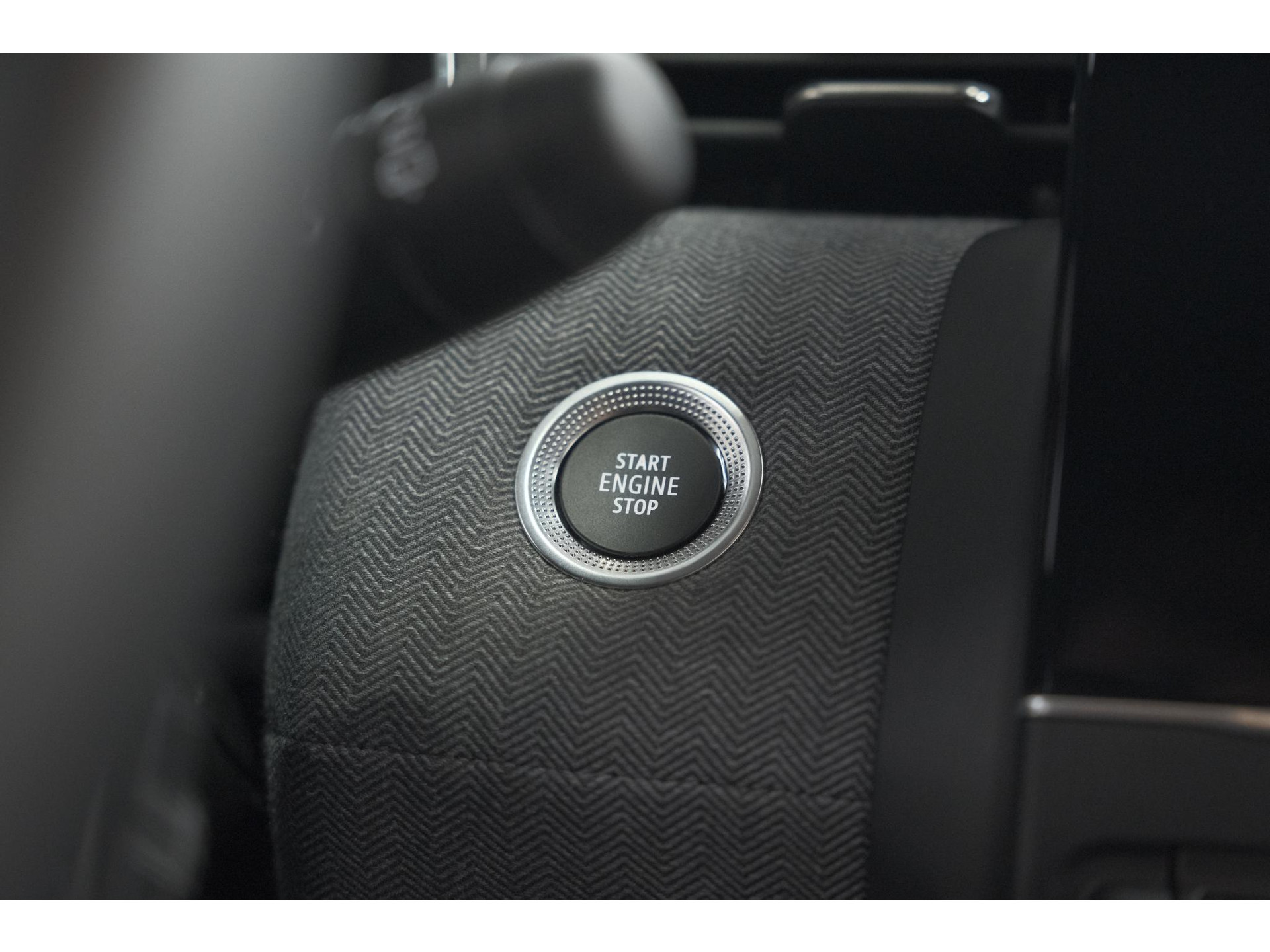 Renault Clio 1.0 TCe 90 GPF techno | 360 Camera | Adaptieve Cruise Control | 9.3 Inch Groot Scherm