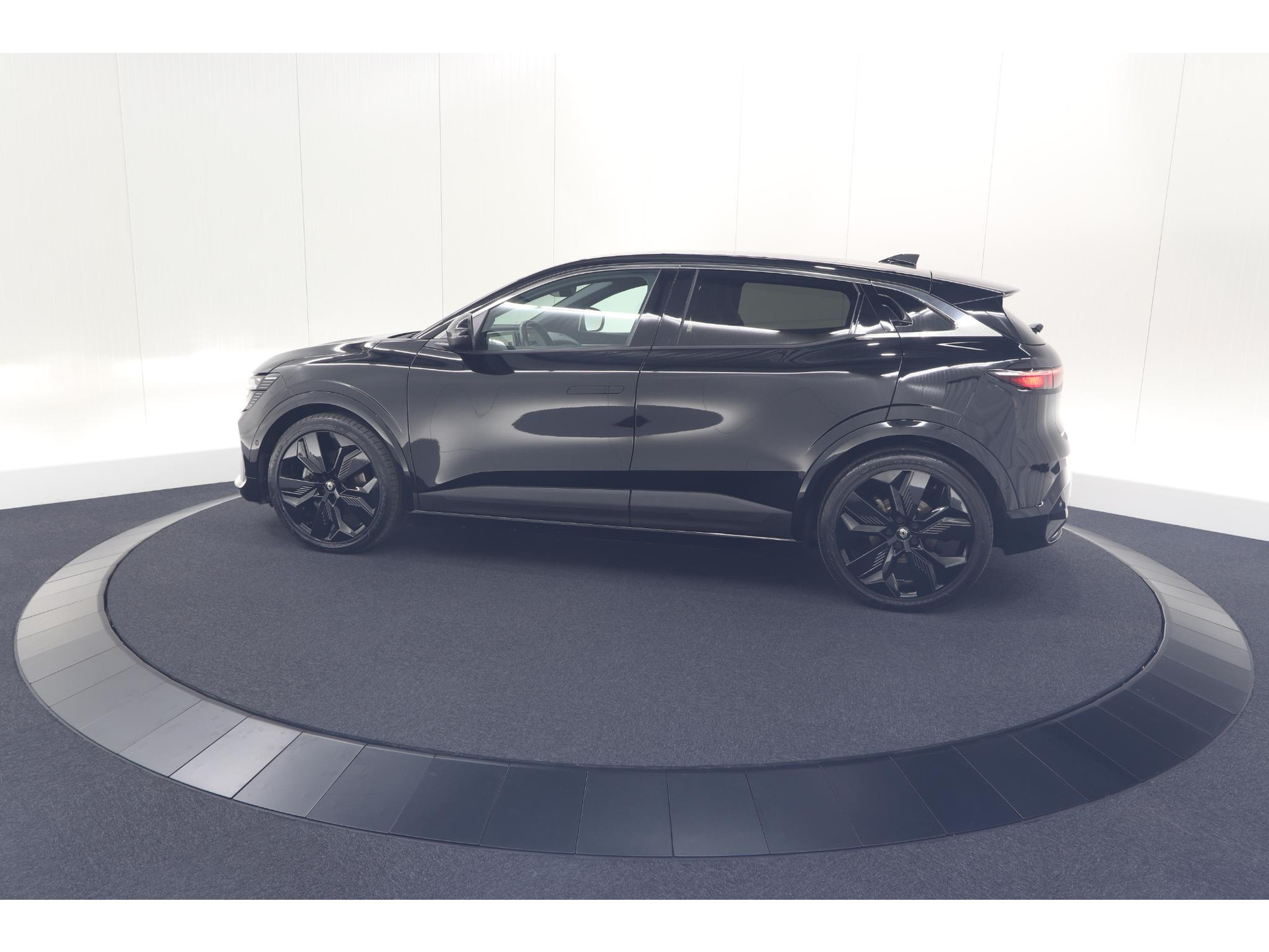 Renault Megane E-Tech EV60 Charge 220 Techno | Camera | Pack Winter | Adaptieve Cruise Control