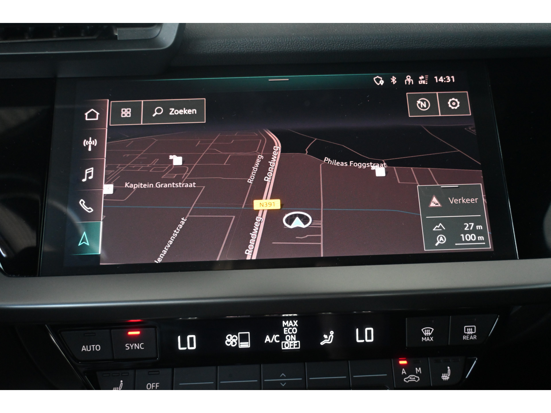 Audi A3 Limousine 30 TFSI S Edition Virtual Cockpit Adaptieve Cruise Led Clima Carplay Inruil Mogelijk!