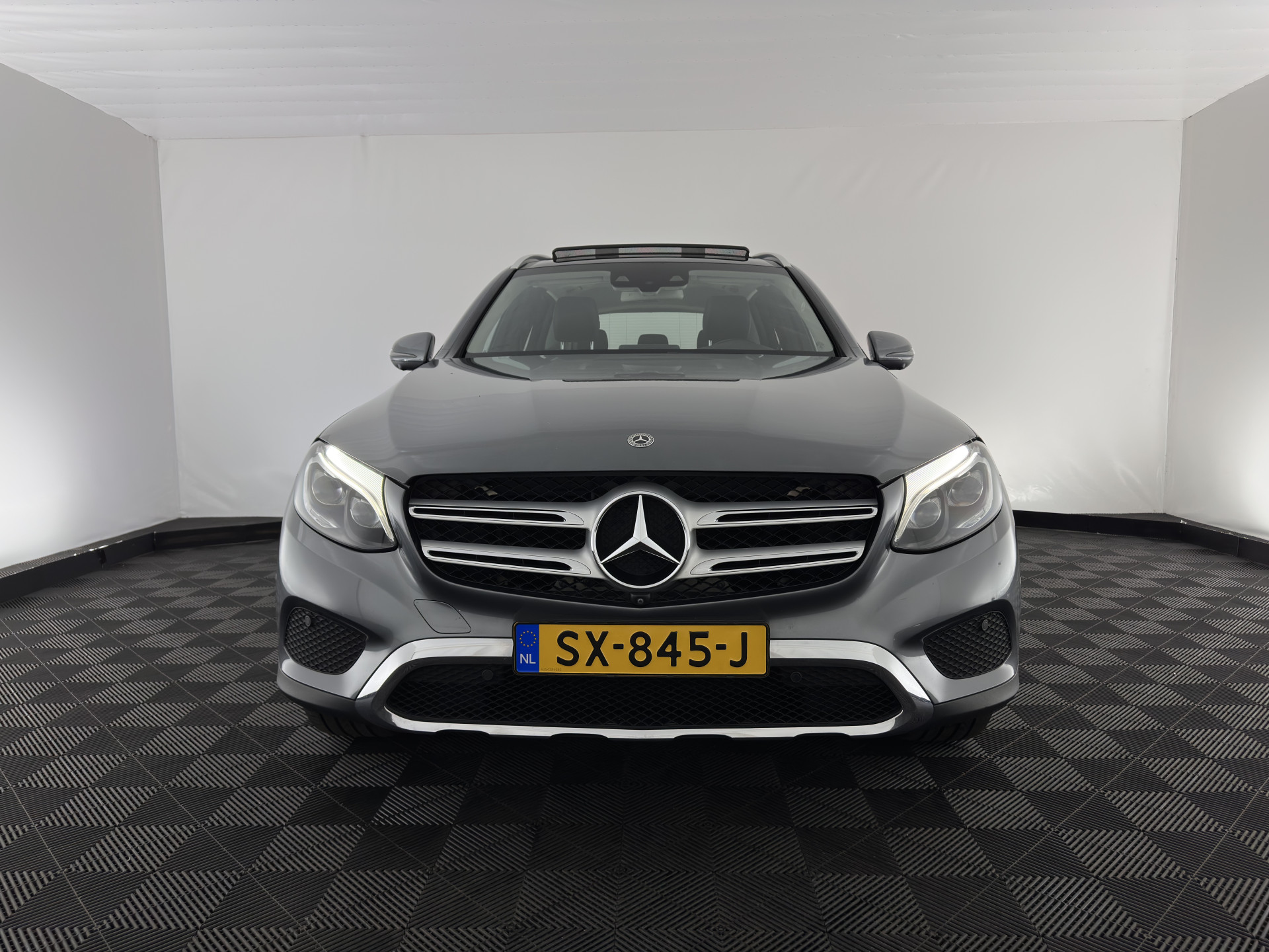 Mercedes-Benz GLC-klasse 220d 4MATIC Premium Plus (INCL-BTW) *PANO | LEATHER | FULL-LED | MEMORY-PACK | TOPVIEW | BLINDSPOT | HEATED-COMFORTSEATS | NAVI-FULLMAP | ECC | PDC | CRUISE | SHIFTPADDLES | TOWBAR | 18''ALU*
