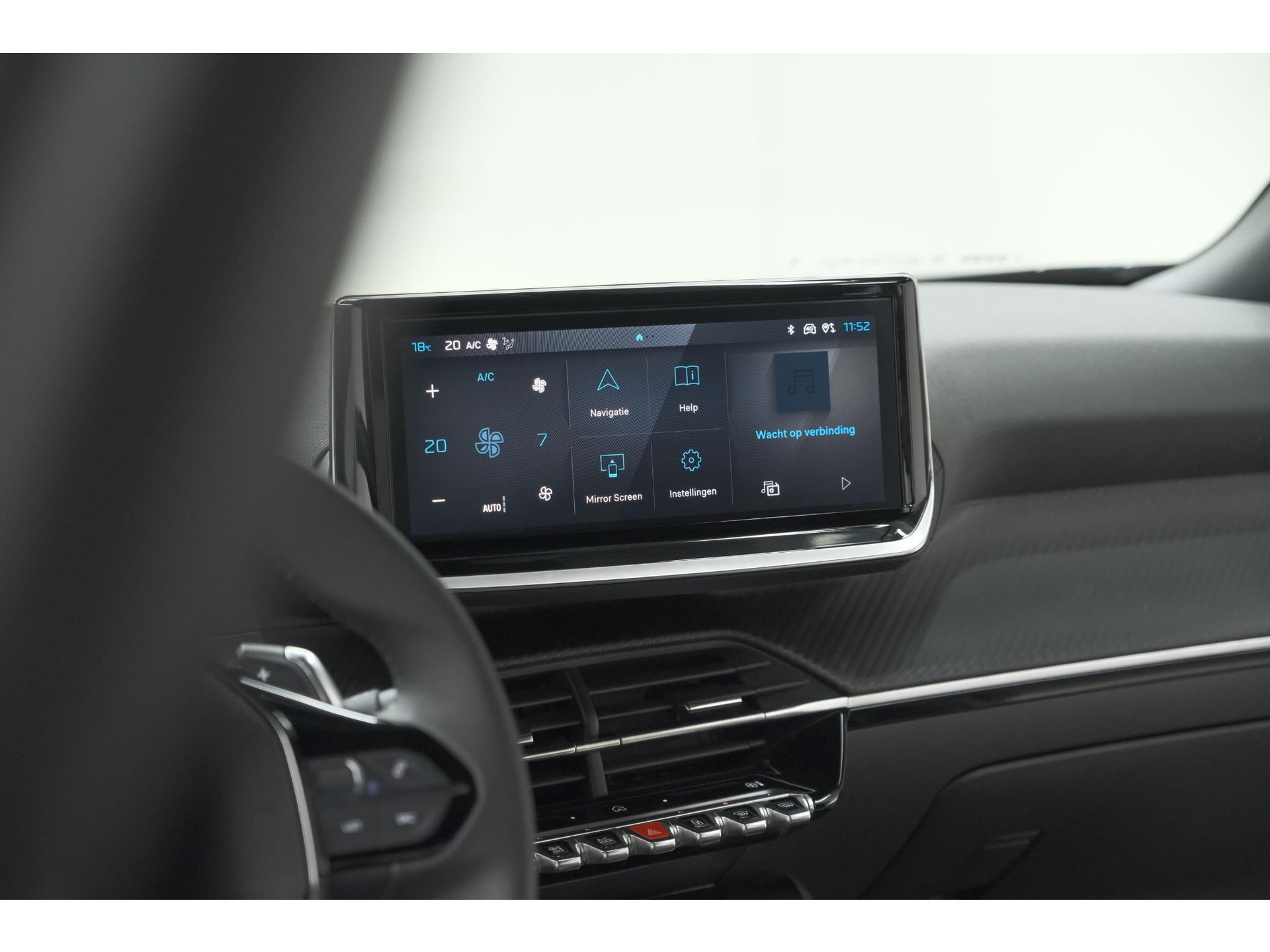 Peugeot 2008 1.2 Hybrid 145 Allure | 360 Camera | Adaptieve Cruise Control | Dodehoekdetectie | Apple Carplay