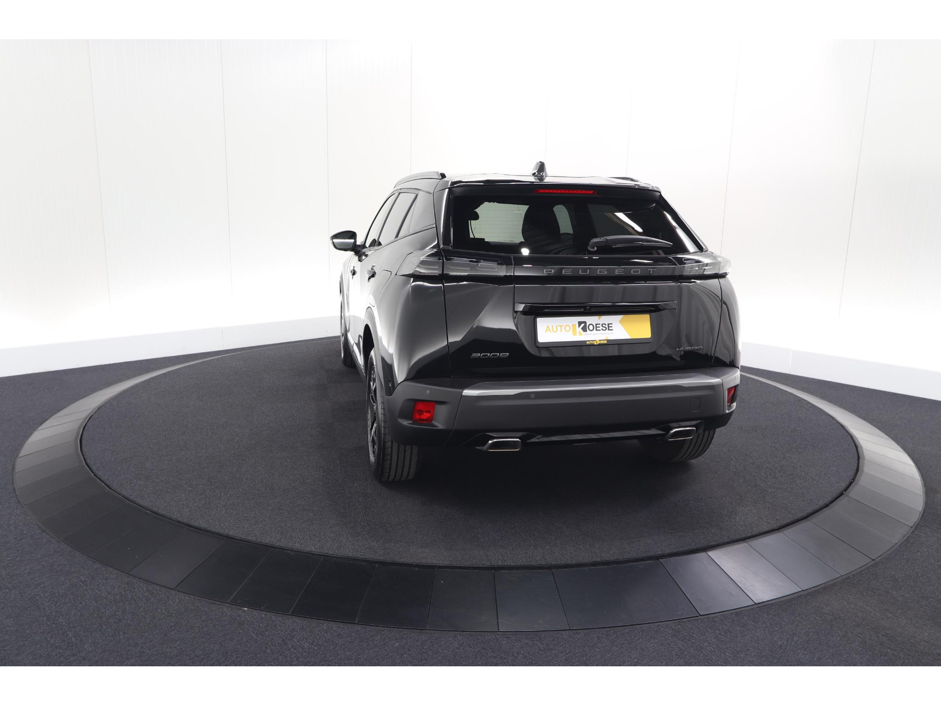 Peugeot 2008 1.2 Hybrid 145 Allure | 360 Camera | Adaptieve Cruise Control | Navigatie | Dodehoekdetectie