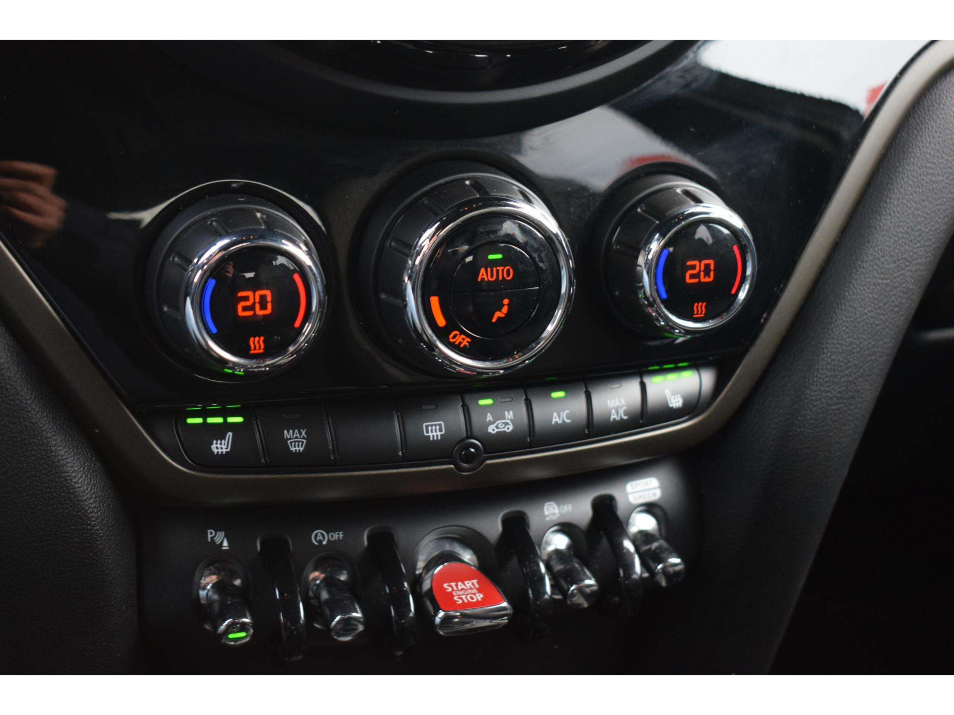 MINI Countryman Mini 1.5 Cooper Chili | Apple CarPlay | Half Leer | Stoelverwarming