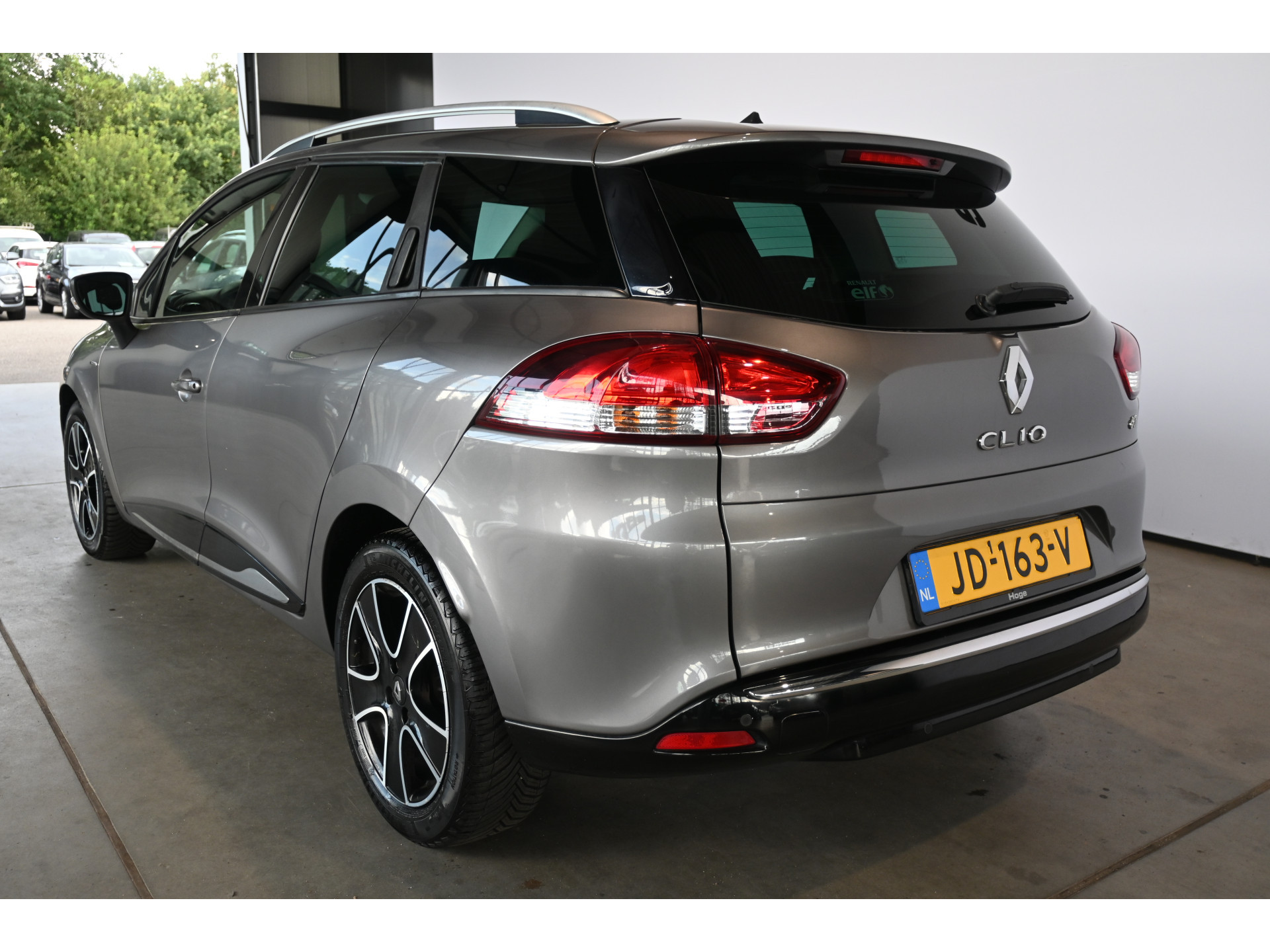 Renault Clio Estate 1.5 dCi ECO Limited Navigatie Airco Cruise control All in Prijs Inruil Mogelijk!