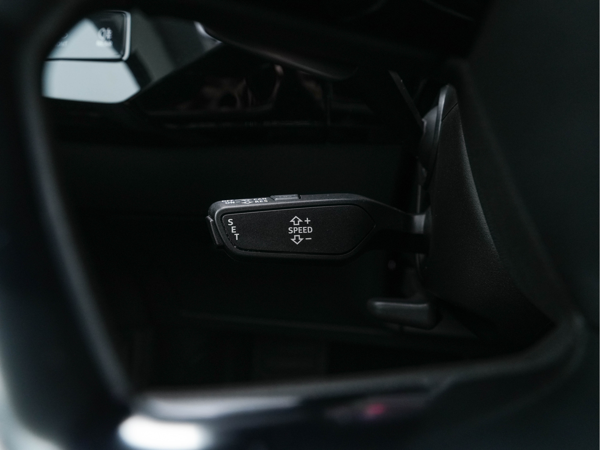 Audi e-tron 50 Quattro Launch edition 71 kWh (⚠️)  [ 3-Fase ] {SOH-100%} (INCL-BTW) Aut. *FULL-LED | DIGI-COCKPIT | NAVI-FULLMAP | HEATED-COMFORTSEATS | KEYLESS | AUDI-SOUND | SHIFT-PADDLES | ECC | PDC | CRUISE | 20''ALU*