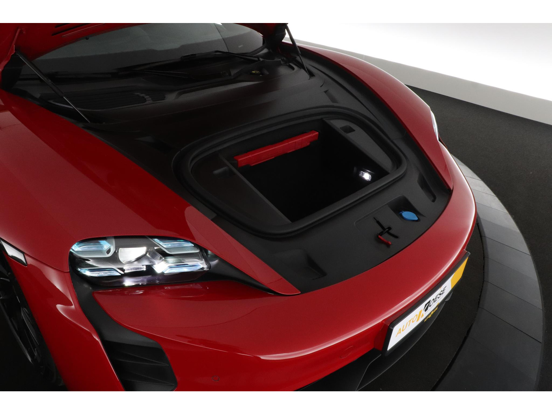 Porsche Taycan Sport Turismo GTS | 93 kWh Accu Plus | Surround View | InnoDrive | Sport Chrono Pakket | Panoramadak