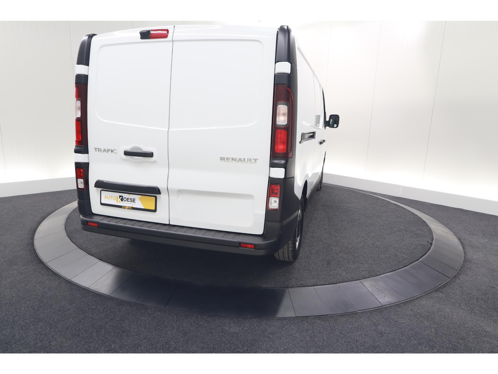 Renault Trafic 2.0 Blue dCi 130 T30 L2H1 Advance | Camera | Apple Carplay | Parkeersensoren