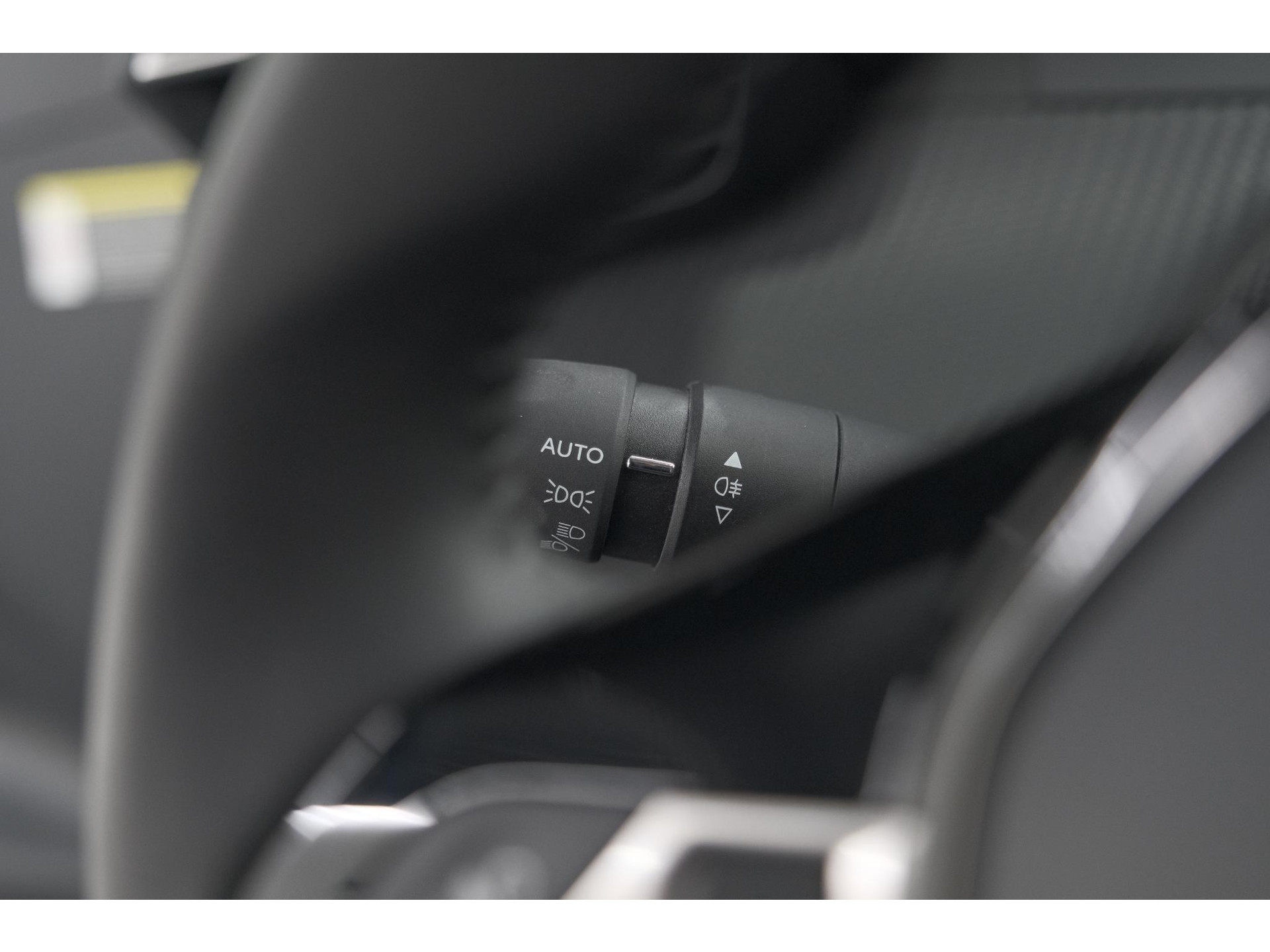 Peugeot 208 PureTech 100 Allure | 360 Camera | Adaptieve Cruise Control | Dodehoekdetectie