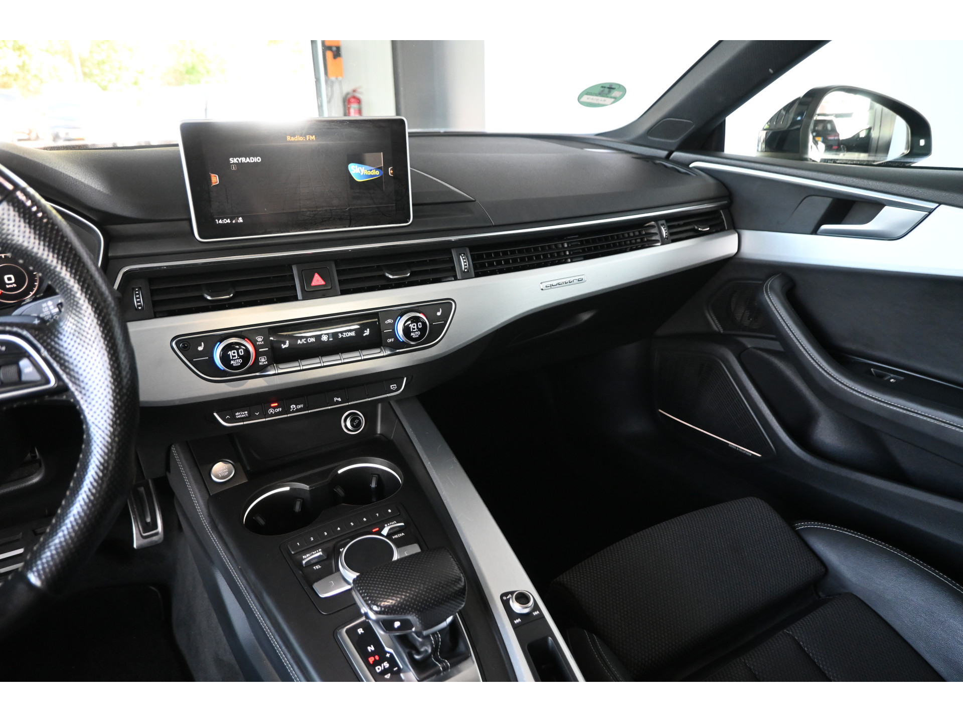 Audi A5 Coupé 2.0 TFSI Quattro Sport S-line Clima Panoramadak LED Adaptieve cruise B&O Navigatie 100% Onderhouden Inruil mogelijk
