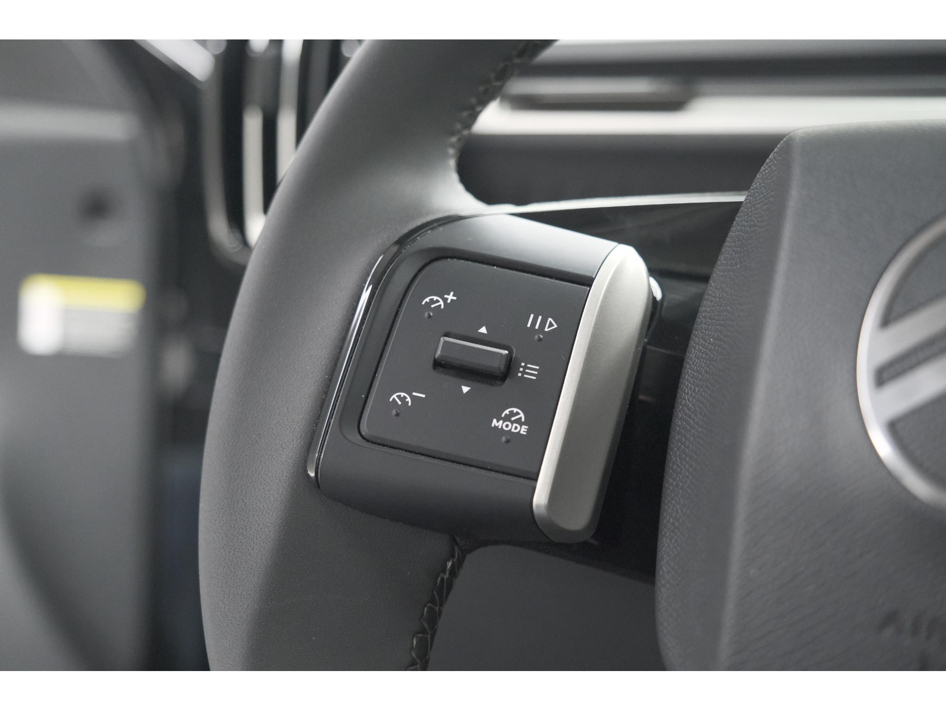 Citroen C3 Aircross 1.2 Hybrid 145pk Max | Camera | Dodehoekdetectie | Navigatie