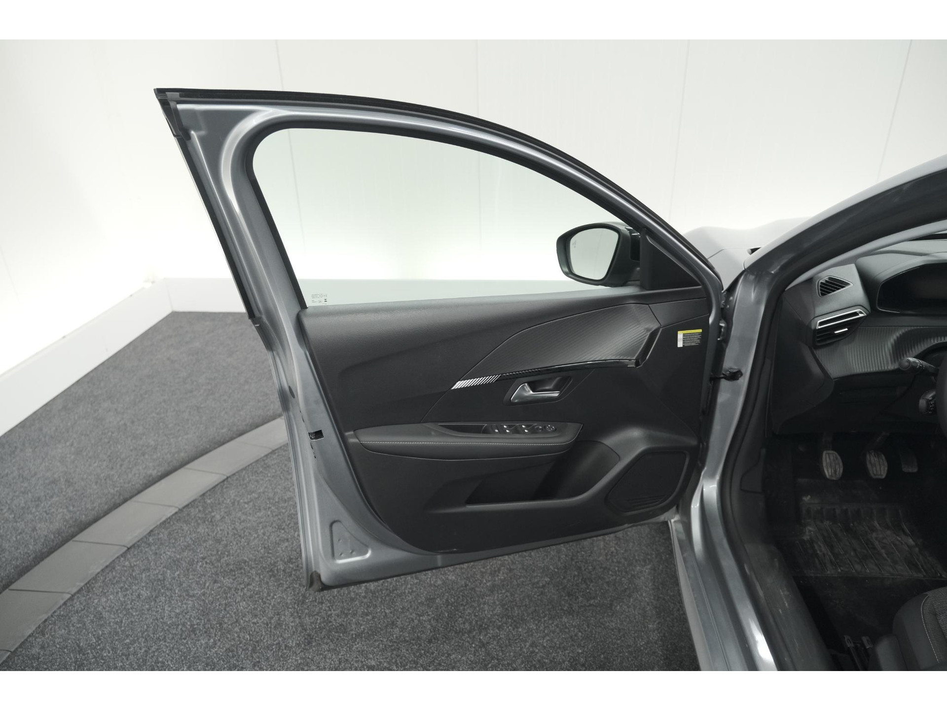 Peugeot 208 PureTech 100 Allure | 360 Camera | Dodehoekdetectie | Apple Carplay