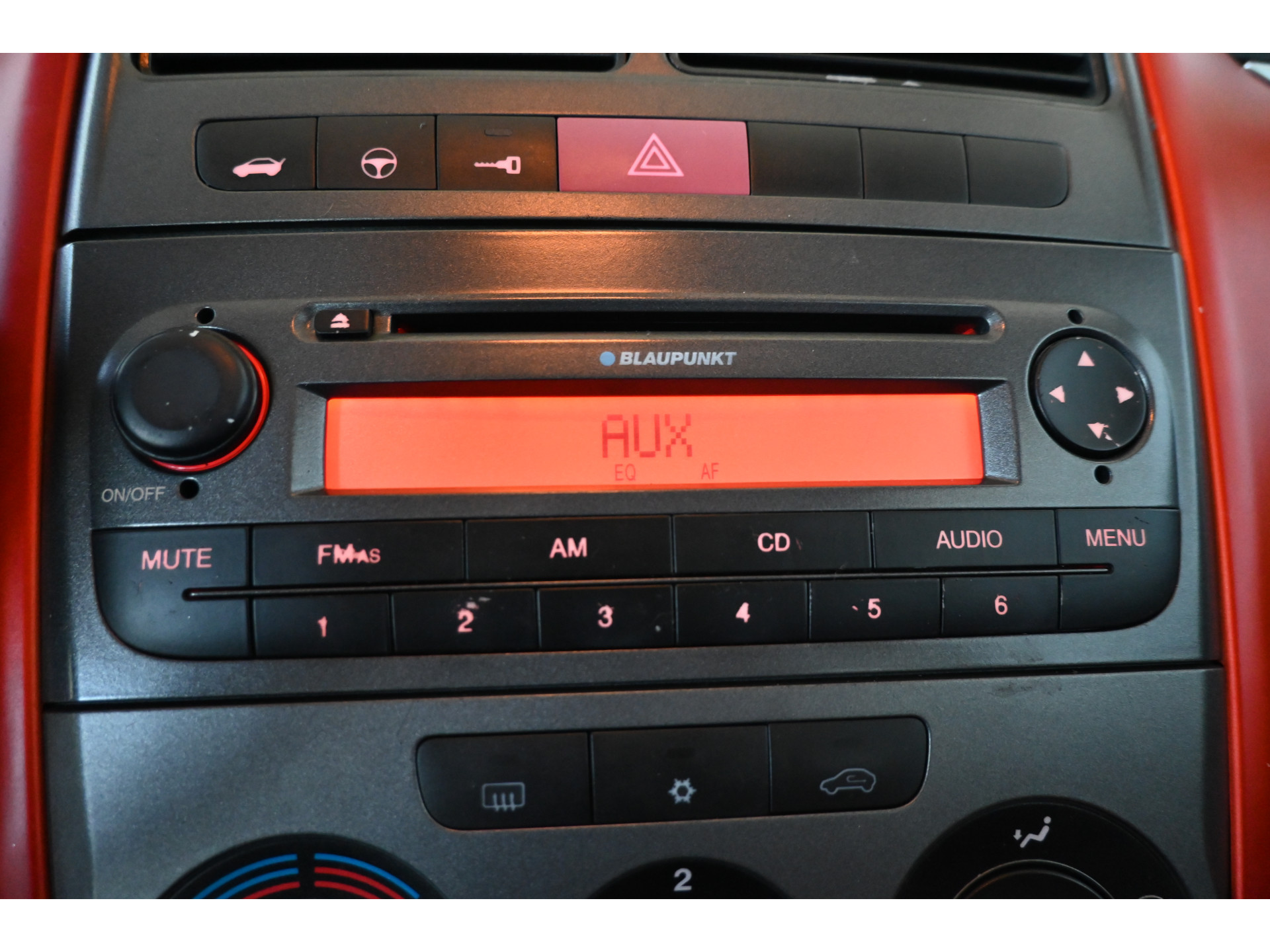 Fiat Grande Punto 1.4 Dynamic Nap Airco Lichtmetaal Stuurbekrachtiging Rijklaarprijs Inruil Mogelijk!