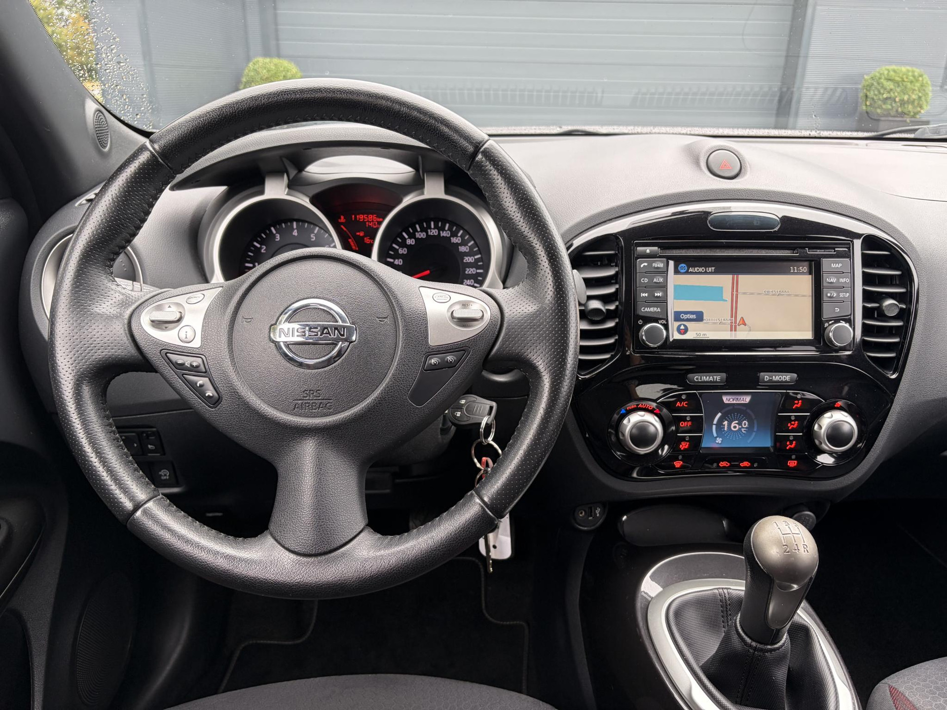 Nissan Juke 1.6 Connect Edition ✓1e Eigenaar✓Navi✓Camera✓117pk✓Clima✓Cruise✓Lm velgen✓Recent beurt gehad✓N.A.P✓Apk tot 09-2027