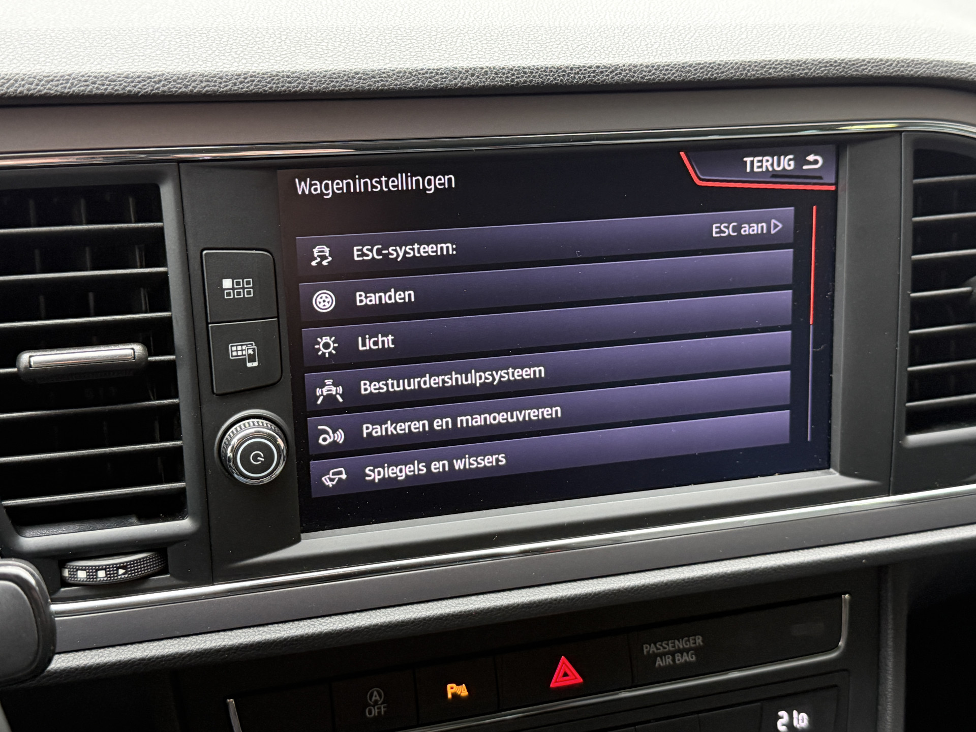 SEAT Leon ST 1.0 TSI Style Ultimate Edition | Camera | Draadloze lader | Apple Carplay
