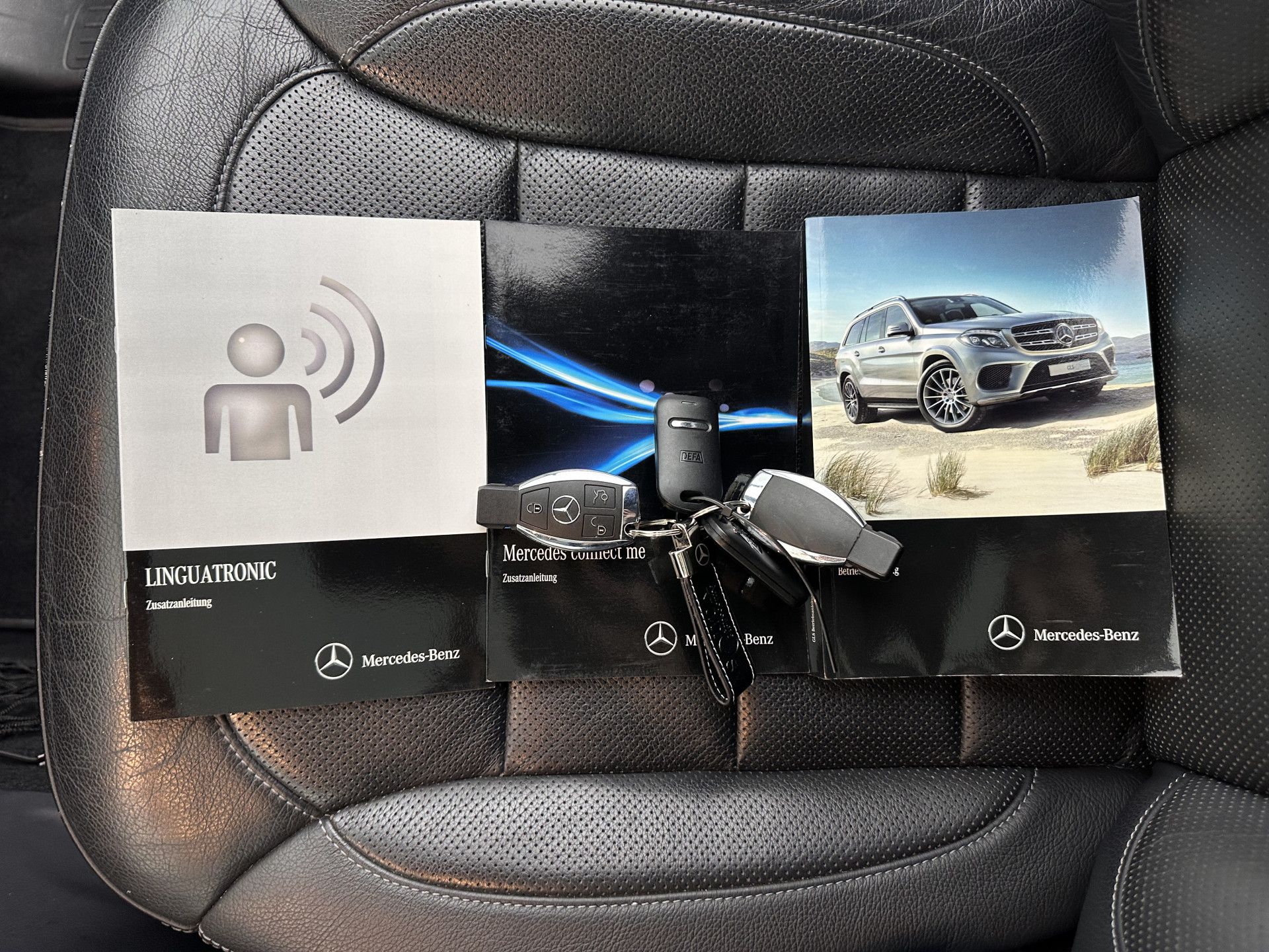 Mercedes-Benz GLS 350 d 4MATIC AMG-Line [ 7-Pers ] *PANO | LEATHER | FULL-LED | DISTRONIC | NAVI-FULLMAP | HEAT/COLD-COMFORTSEATS | BLINDSPOT | MEMORY-PACK | HARMAN/KARDON | TOPVIEW | KEYLESS | SHIFTPADDLES | PRIVACY-GLASS | TOWBAR | 21''ALU*