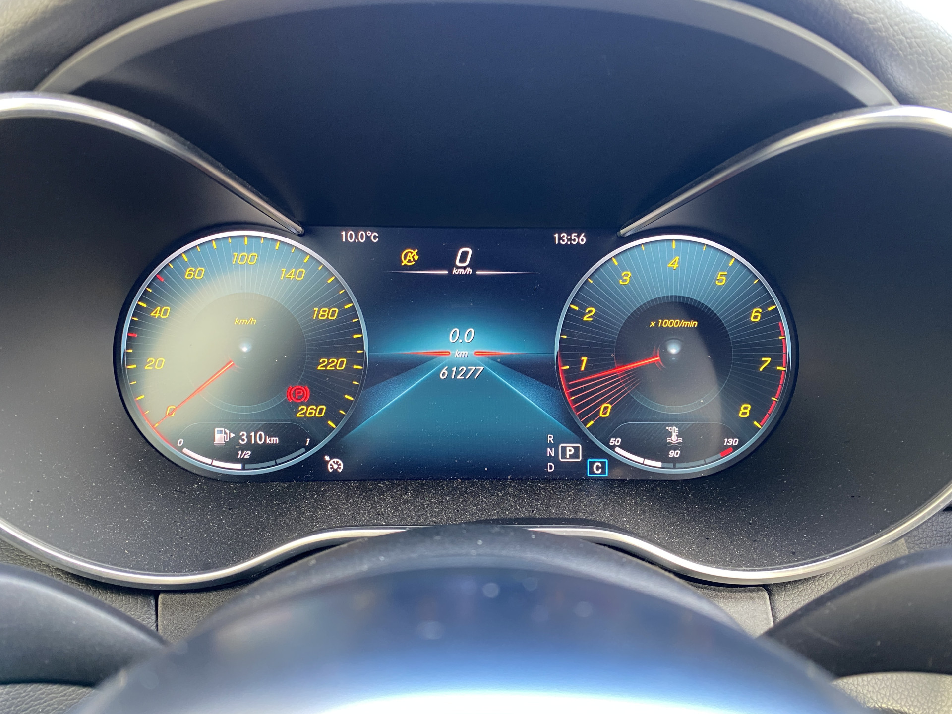 Mercedes-Benz C-klasse 180 Business Solution AMG AUT. | dealer onderhouden | panoramadak | night pakket | navigatie | NL auto