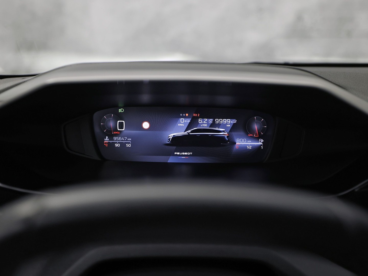 Peugeot 308 SW 1.2 PureTech Active Sport (VIRTUAL COCKPIT, APPLE CARPLAY, GROOT NAVI, SPORTSTOELEN, STOELVERWARMING, PARKEERSENSOREN, LANE ASSIST, CRUISE, NIEUWSTAAT)