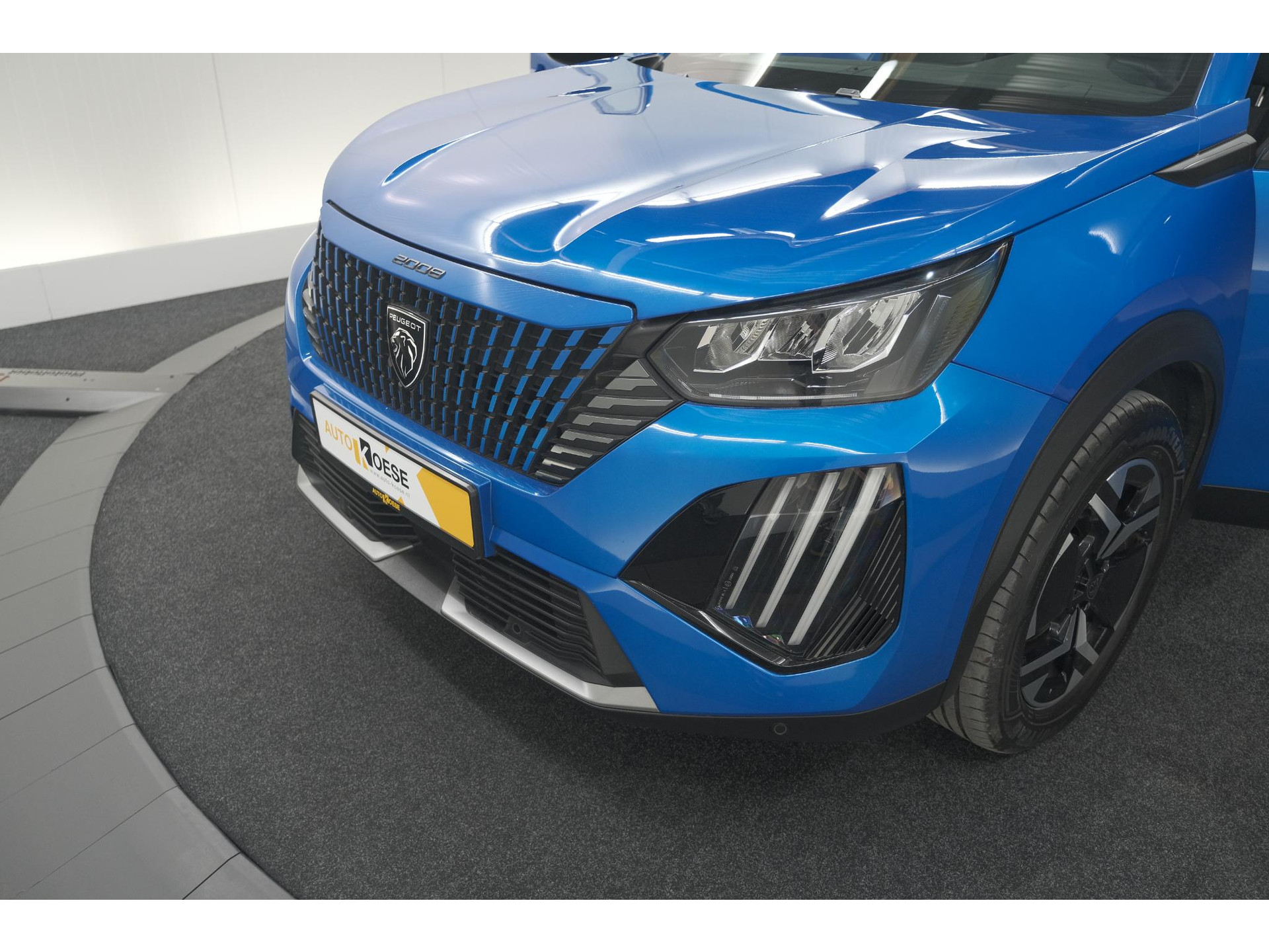 Peugeot 2008 PureTech 130 EAT8 Blue Lease Allure | Camera | Navigatie | Parkeersensoren | Apple Carplay