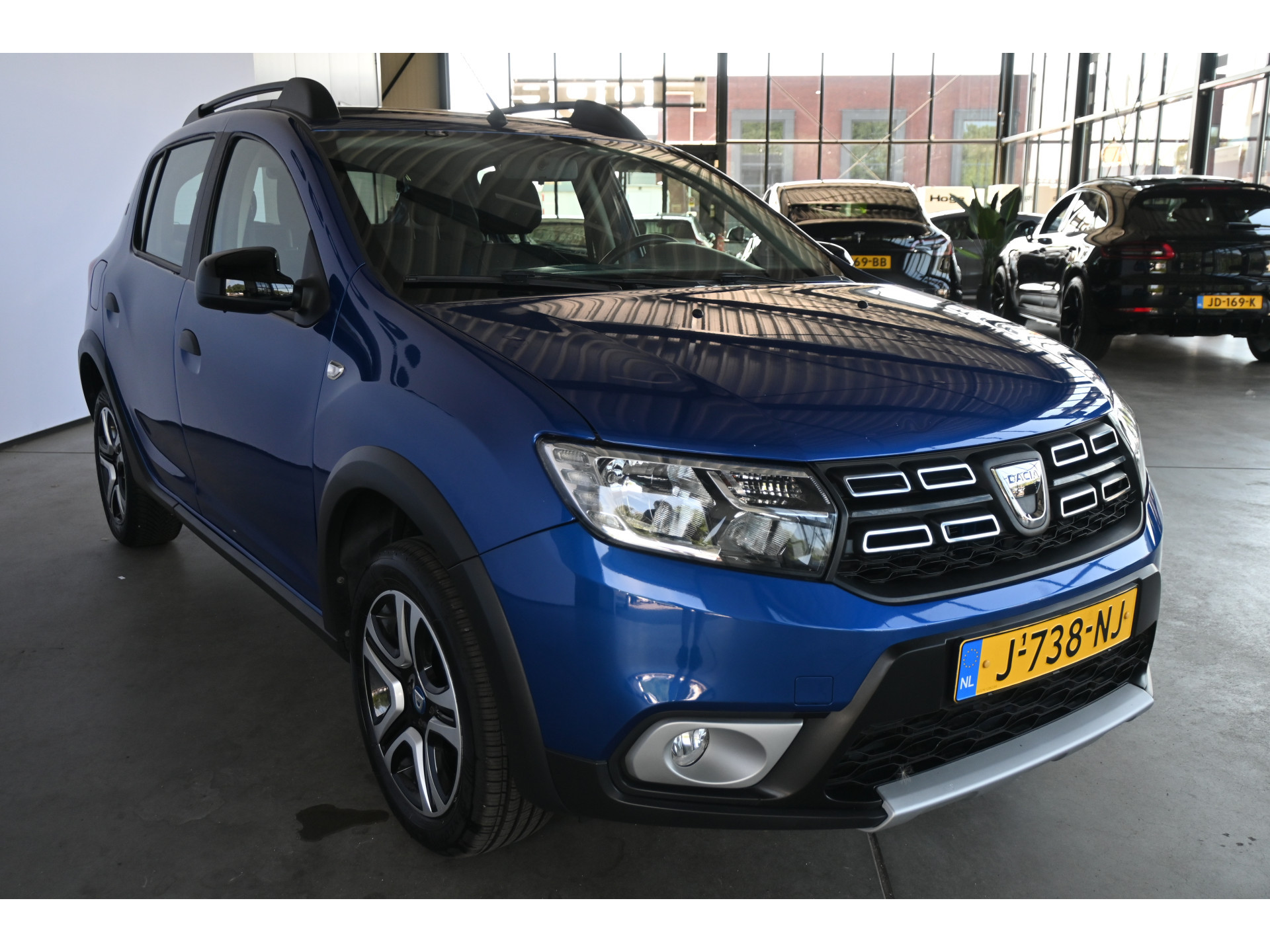 Dacia Sandero 1.0 TCe Stepway Serie Limitee 15th Anniv. Clima Navigatie Goed Onderhouden! Inruil Mogelijk!