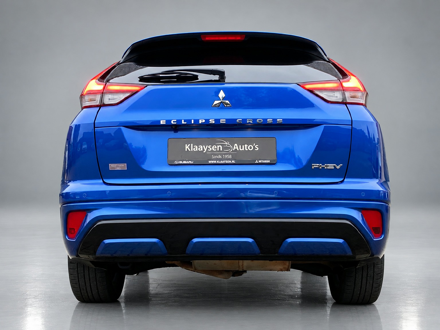 Mitsubishi Eclipse Cross 2.4 PHEV Instyle 4WD 188 pk AUT. | 1e eigenaar | navigatie | stoel-stuurverwarming | leder/alcantara interieur