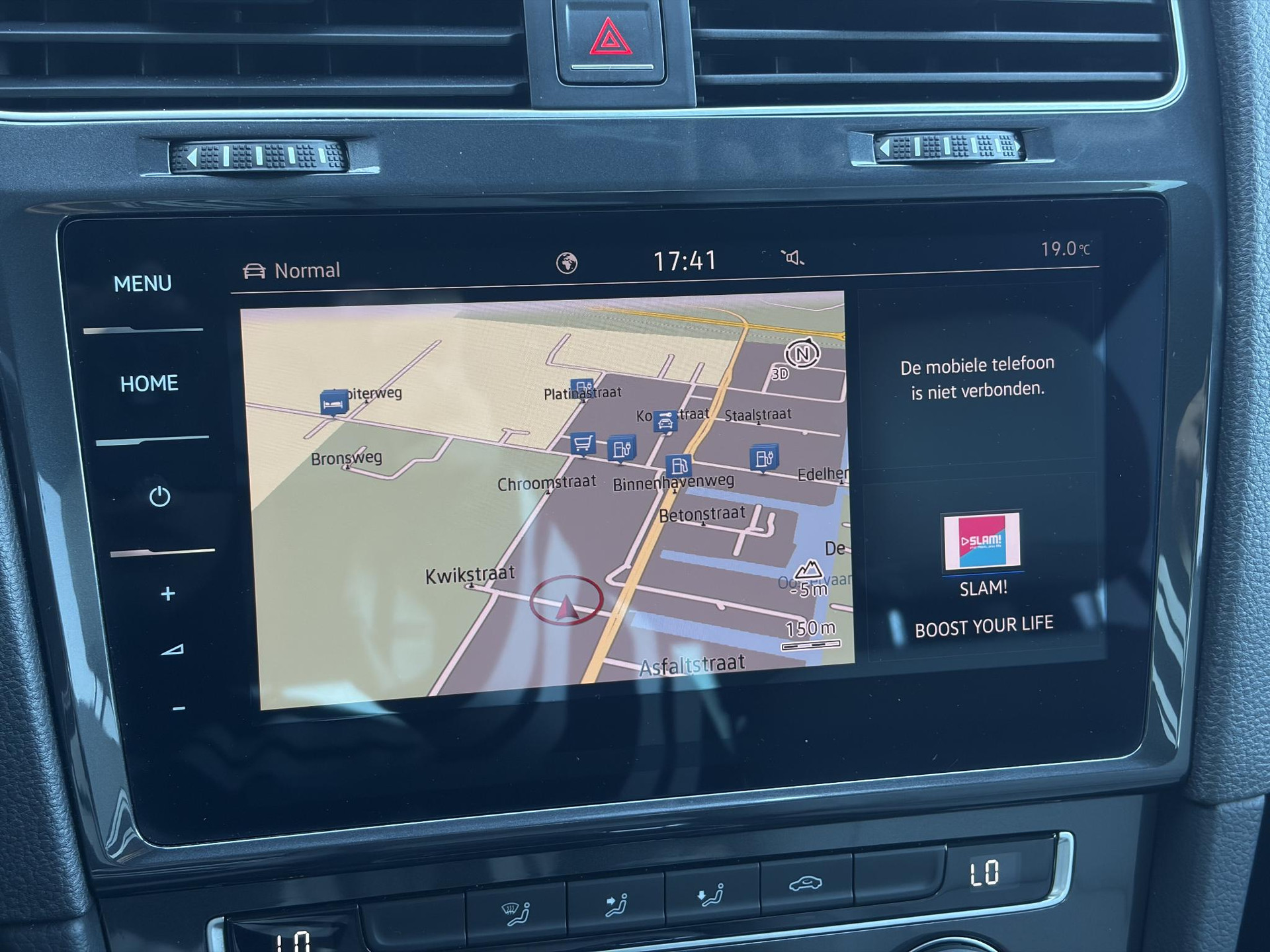 Volkswagen e-Golf e-Golf ✓SOH 88.57%✓Carplay✓Navi✓Leder✓Clima✓Cruise✓Pdc V+A✓LED✓16'' Lm velgen✓N.A.P✓Apk tot 02-2027