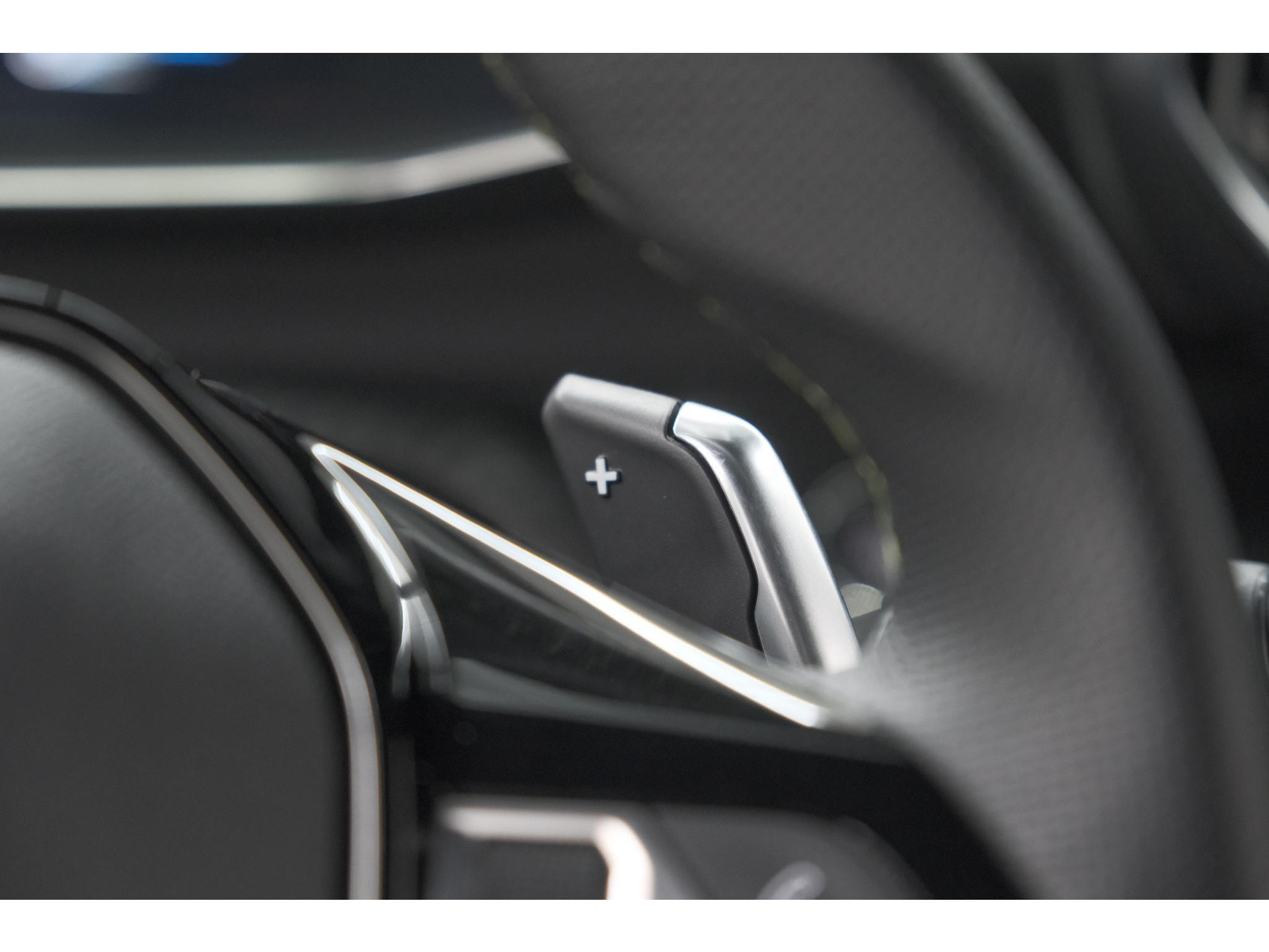 Peugeot 2008 1.2 Hybrid 136 GT | Camera | Apple Carplay | Parkeersensoren