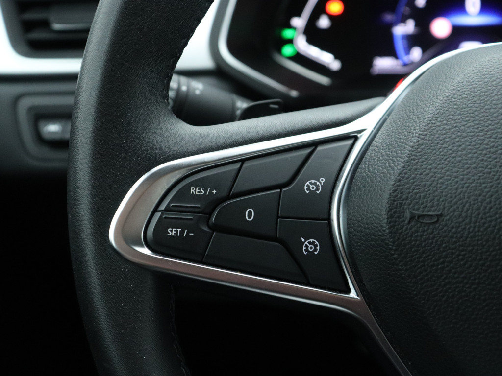 Renault Captur 1.3 TCe 140PK Zen | DEALER ONDERHOUDEN | CLIMAT CONTROL | CARPLAY | PARK. SENSOREN | LM VELGEN