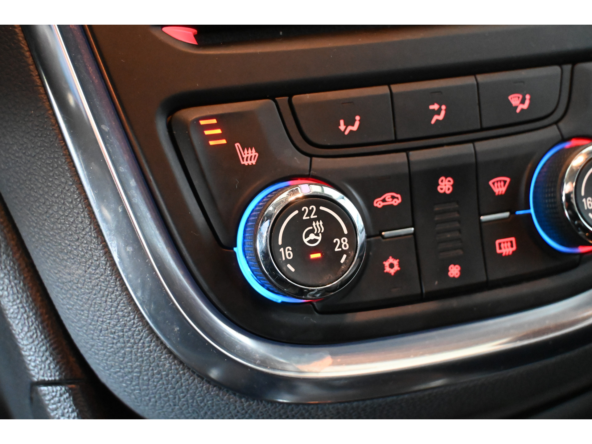 Opel Mokka 1.4 T Cosmo Clima Navigatie Schuifdak Leder 100% Onderhouden! Inruil Mogelijk!