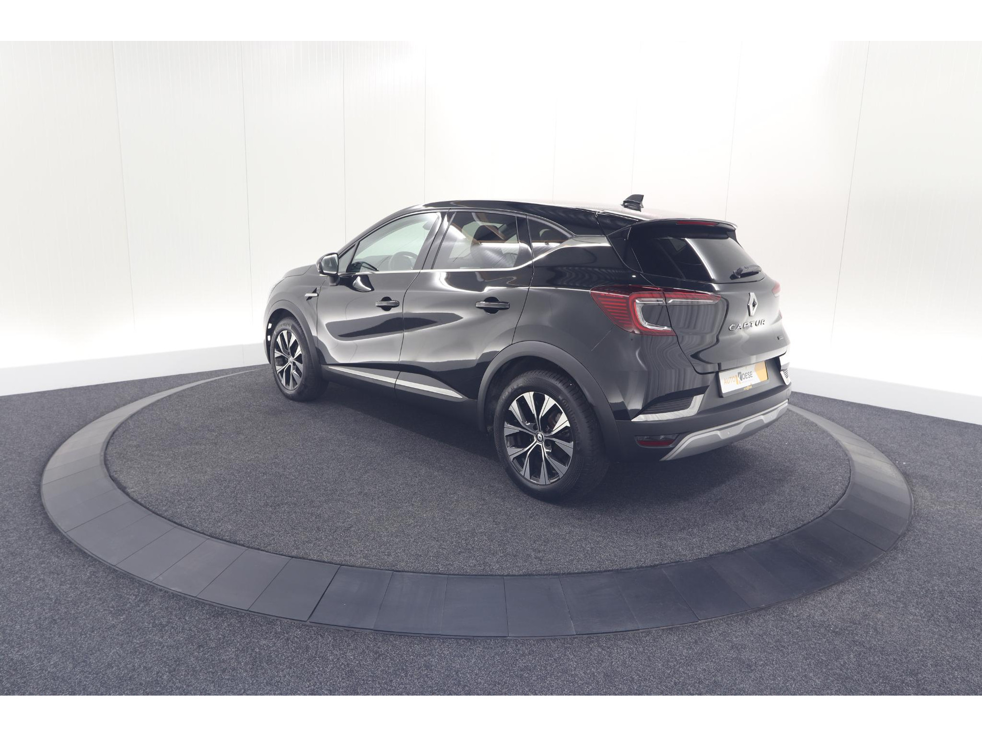 Renault Captur 1.6 E-Tech Hybrid 145 Techno | Pack Parking | Camera | Navigatie | Apple CarPlay