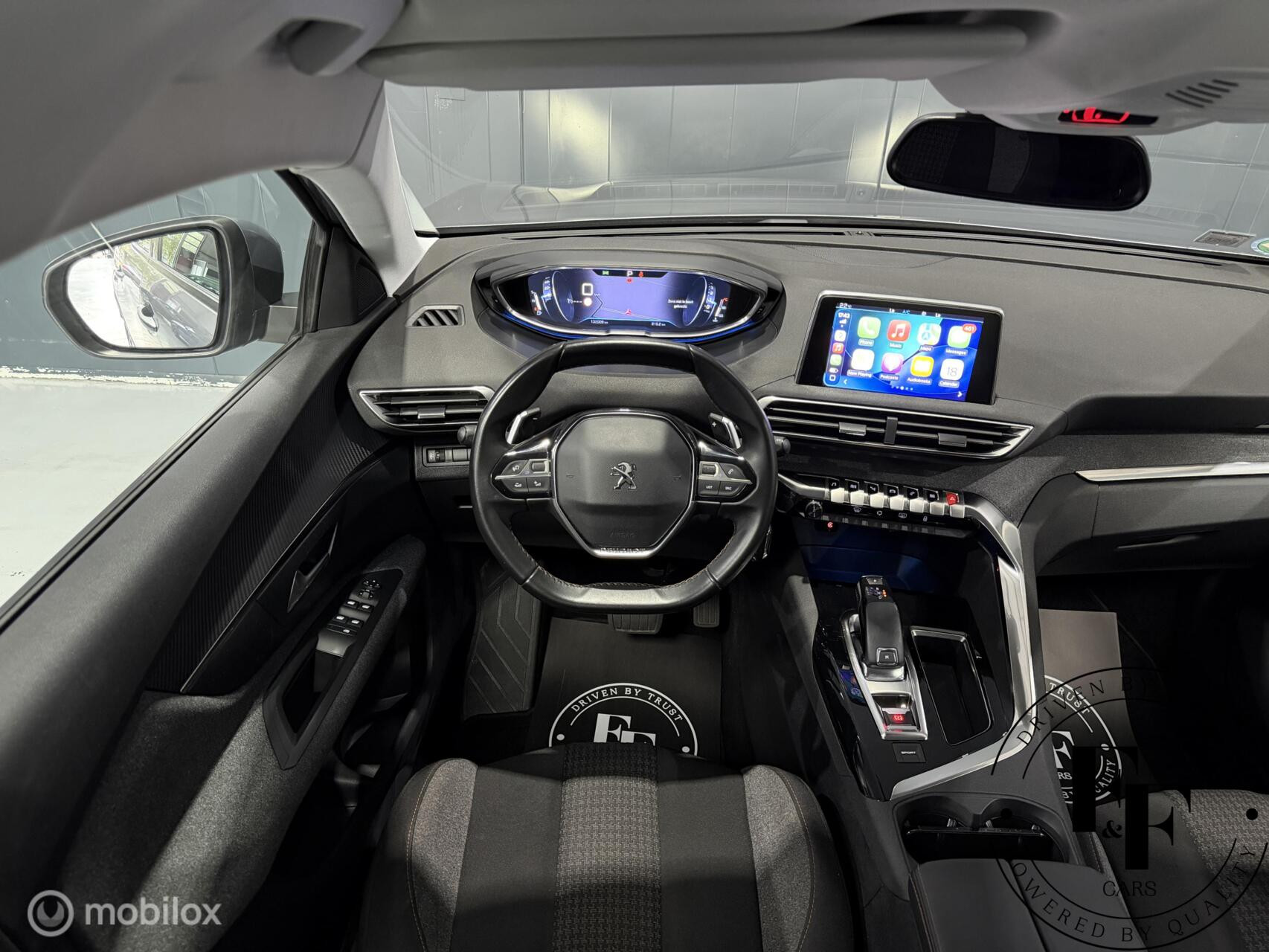 Peugeot 3008 1.2 PureTech Active|Automaat|CarPlay|Camera|Trekhaak|NAP