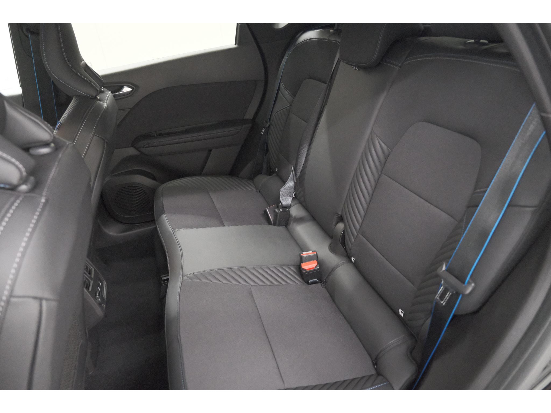 Renault Captur 1.8 E-Tech Full Hybrid 160 Esprit Alpine | Rondom Camerazicht | Dodehoekdetectie | Adaptieve Cruise Control