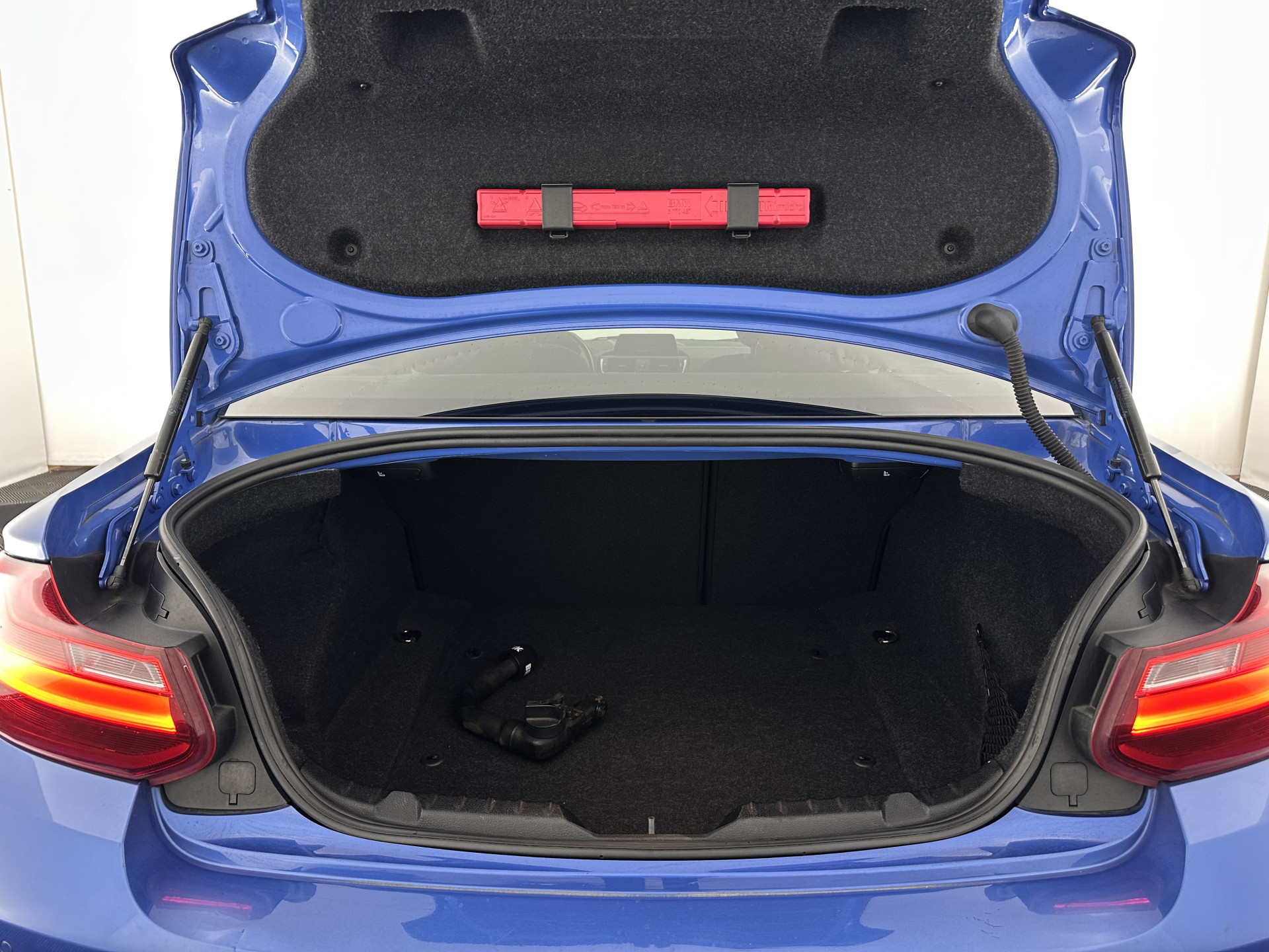 BMW 2-serie Coupé 220d xDrive M-Sportpack Executive Aut. *XENON | ALCANTARA | HEATED-SPORTSEATS | HARMAN/KARDON | KEYLESS | NAVI-FULLMAP | PRIVACYGLASS | SHIFTPADDLES | ECC | PDC | CRUISE | 18''ALU*