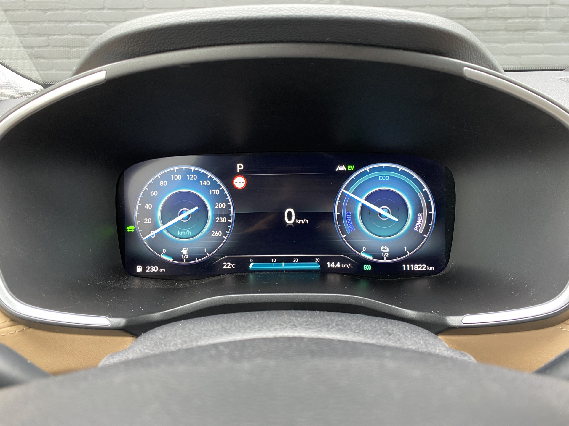 Hyundai Santa Fe 1.6 T-GDI HEV 230 pk Premium AUT. | dealer onderh. | leder inter. | 360 camera | trekhaak | memory | stoel-/stuurvw.