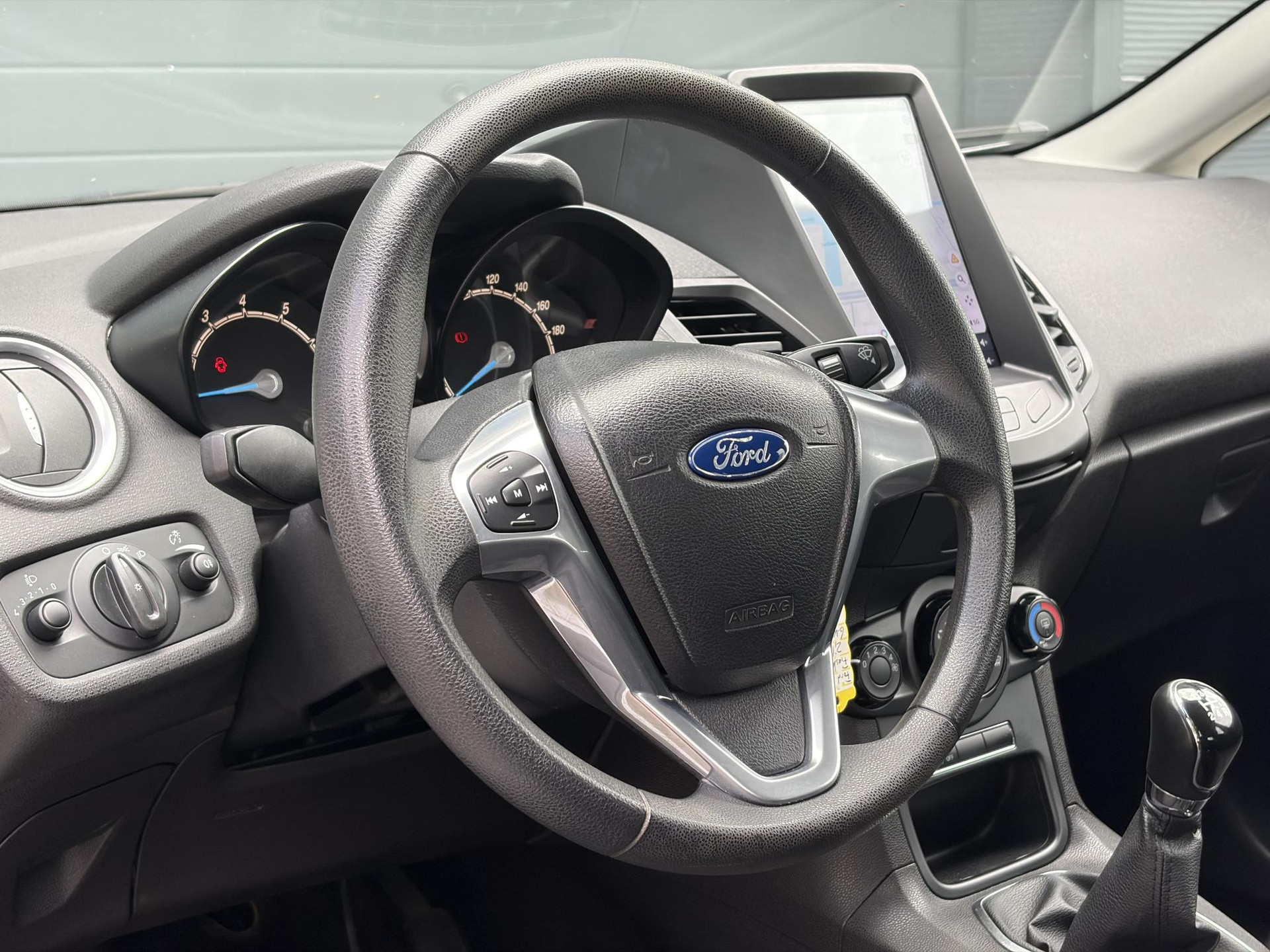 Ford Fiesta 1.0 Champion 2e Eigenaar,Camera,Navi,Carplay,Clima,Lm velgen,5 Deurs,N.A.P,Zeer Zuinig,Apk tot 07-2027