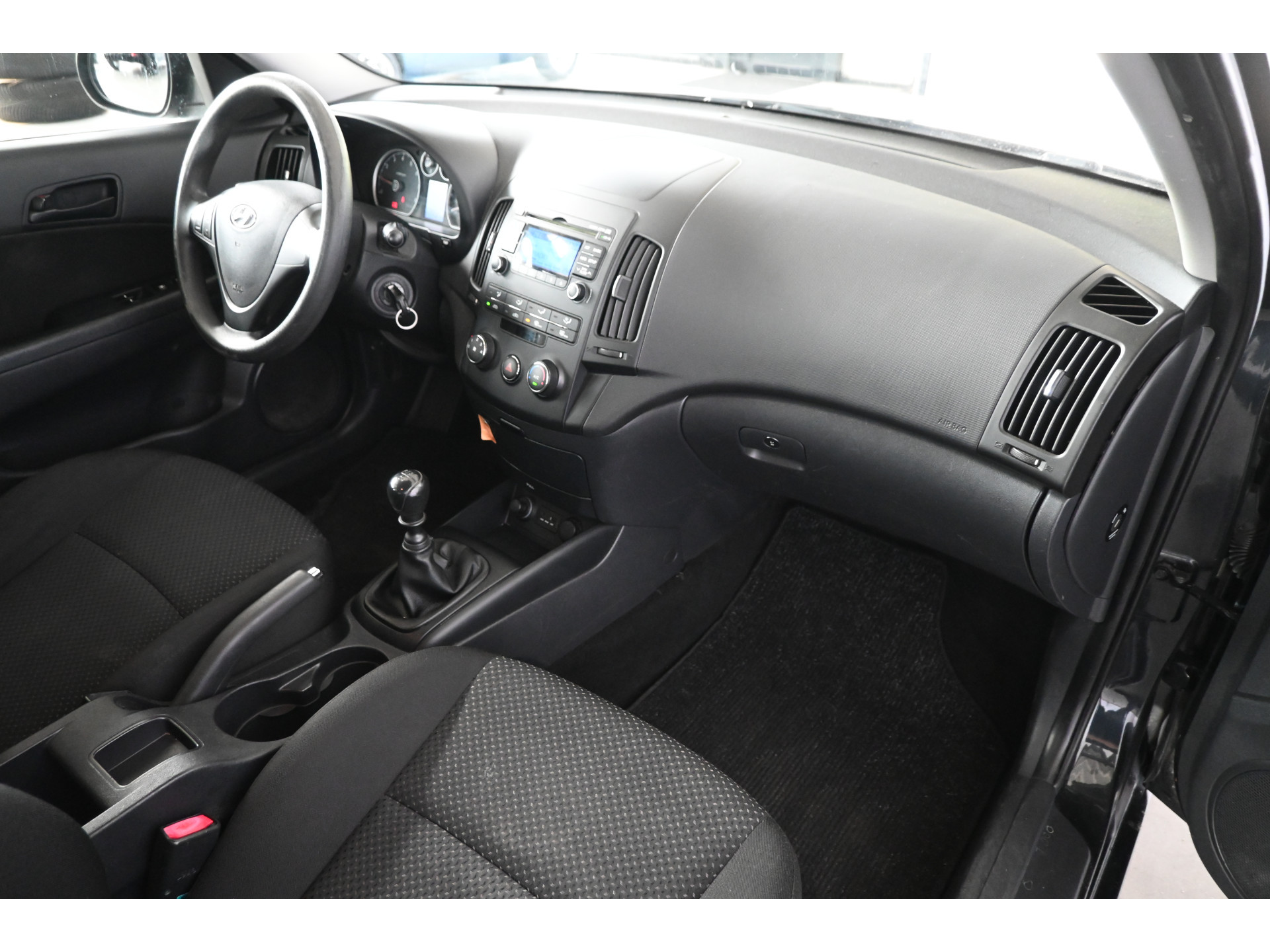 Hyundai i30 CW 1.4i Blue Active Cool Airco Elektrisch Pakket! Direct Leverbaar! All in Prijs! Inruil Mogelijk!