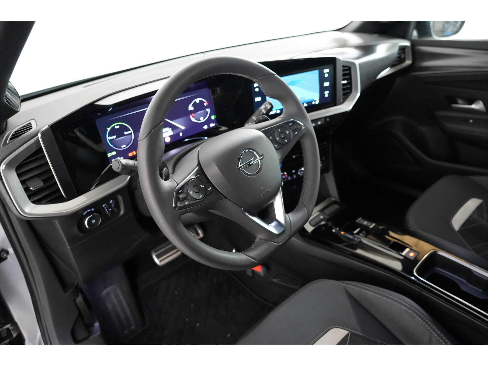 Opel Mokka 1.2 Turbo GS Line 136pk MHEV | Trekhaak | Virtual | Camera | Navi |