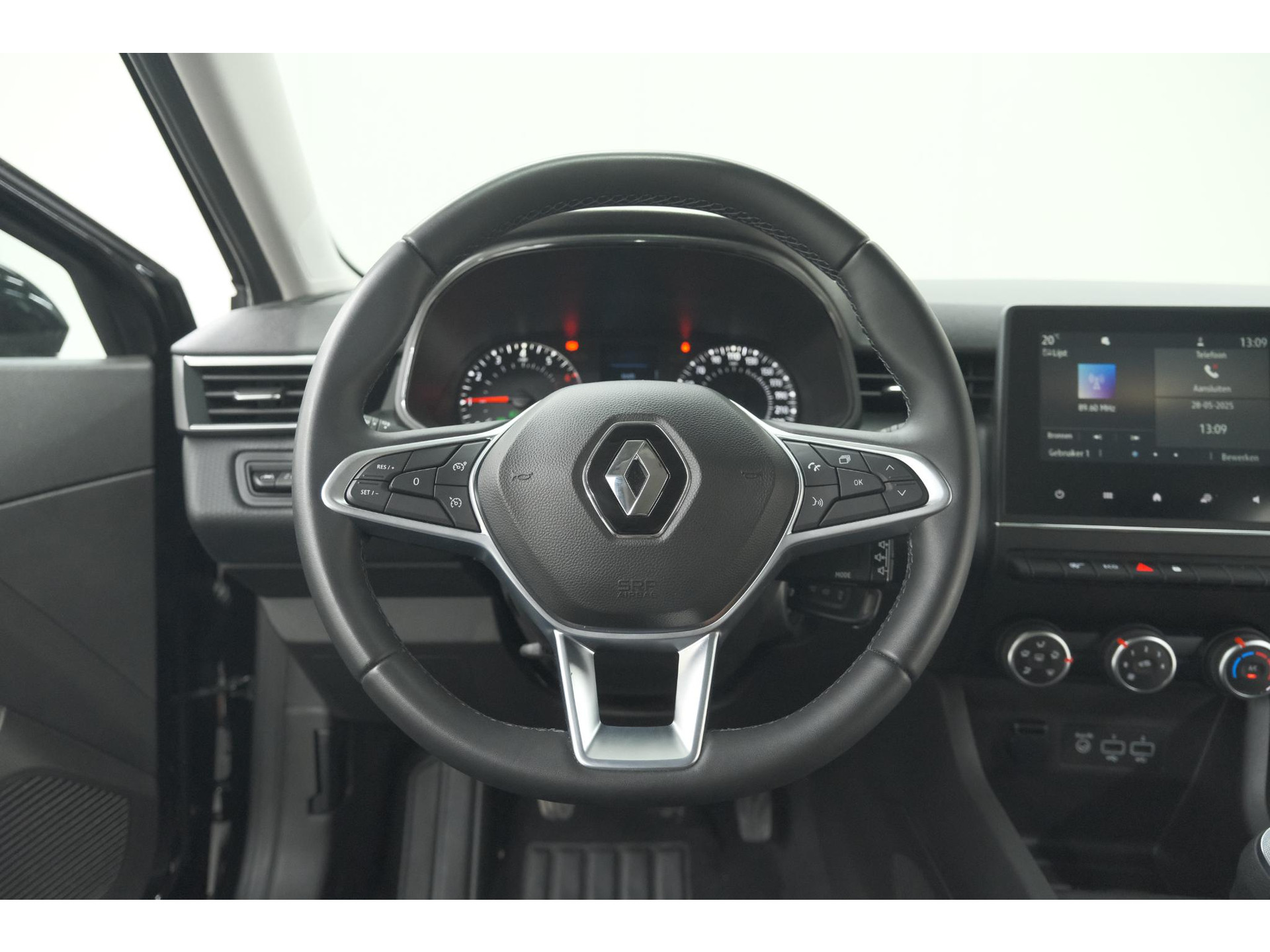 Renault Clio TCe 90 Equilibre | Parkeersensoren | Apple Carplay | Cruise Control