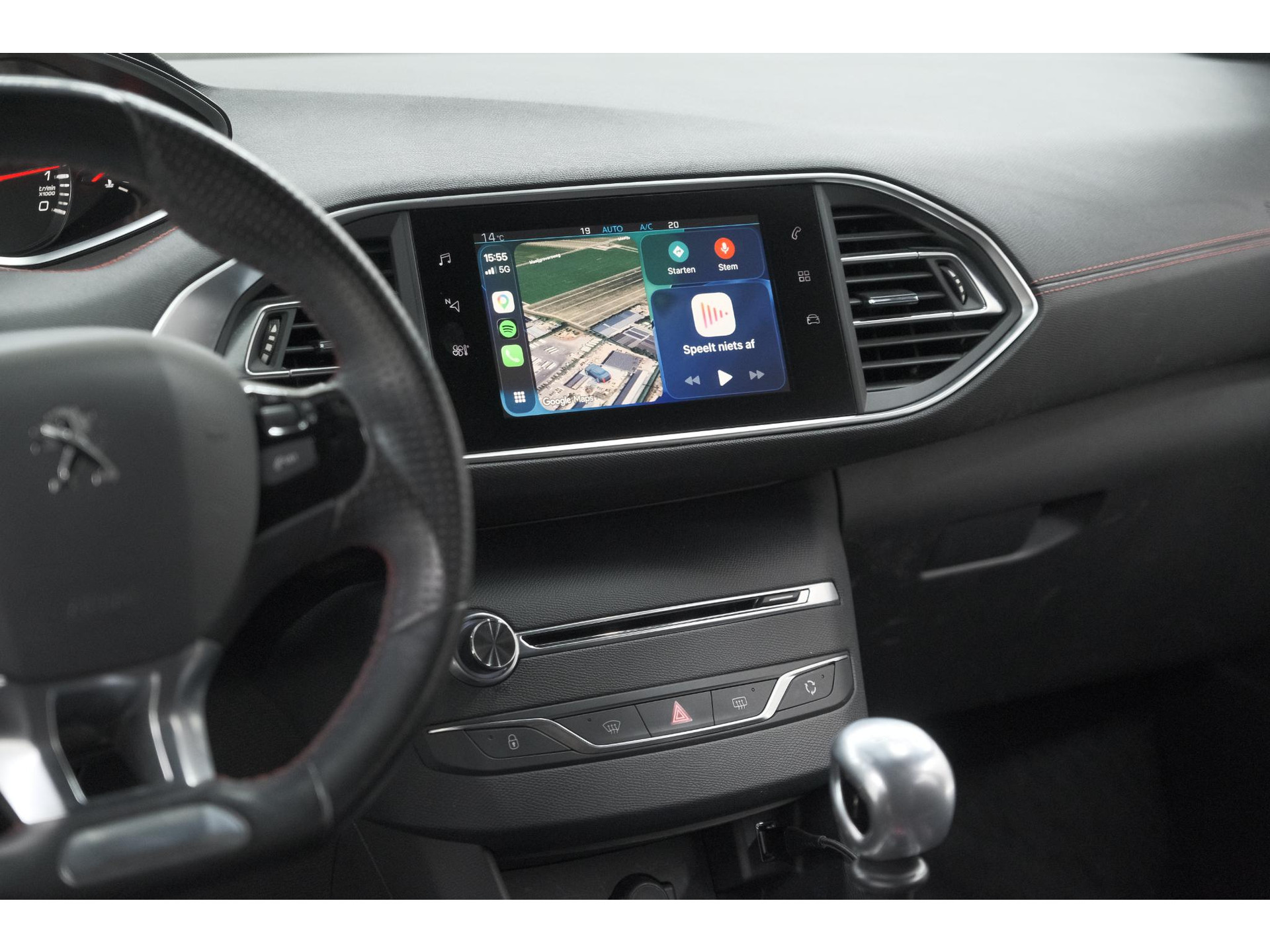 Peugeot 308 SW PureTech 130 GT-line | Trekhaak | Panoramadak | Camera | Alcantara Bekleding | Dodehoekdetectie