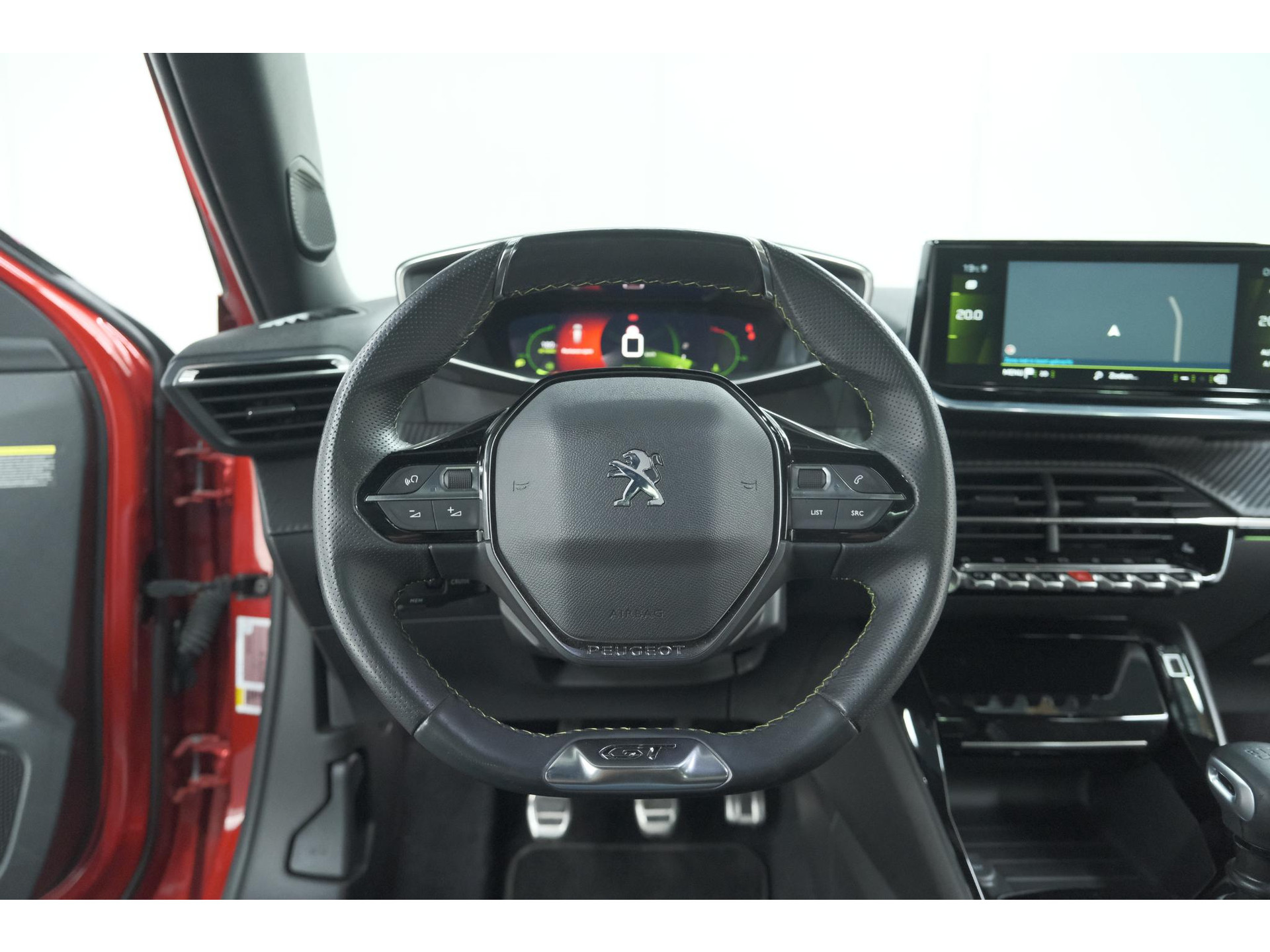 Peugeot 2008 PureTech 130 GT Pack | Panoramadak | Camera | Adaptieve Cruise Control | Stoelverwarming